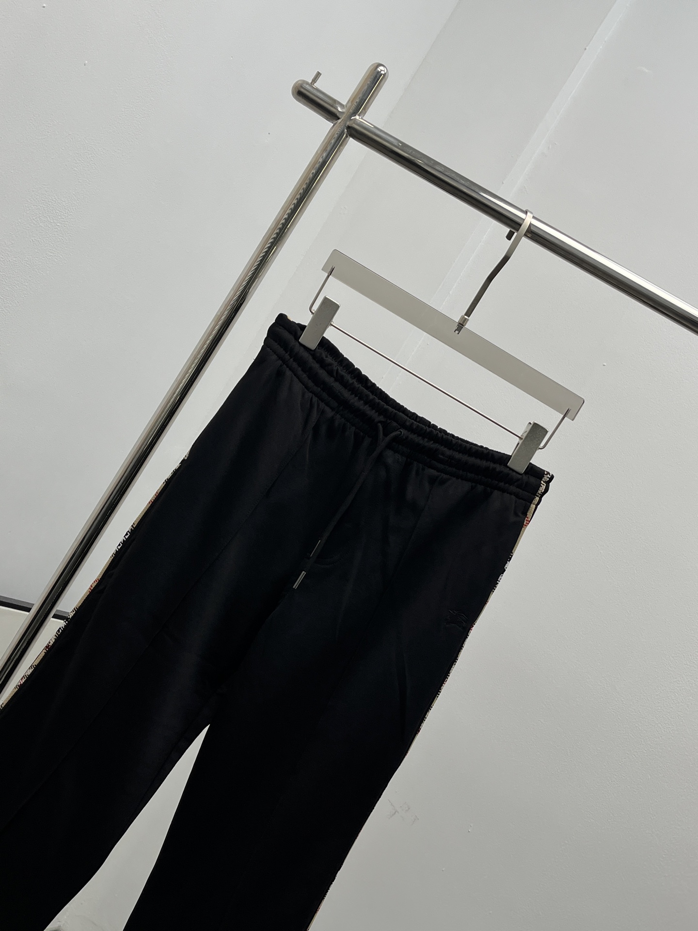 82a5d493af58939aa272a7a2110f7261_1756119713_9319.jpg 82a5d493af58939aa272a7a2110f7261_1756119713_9319.jpg