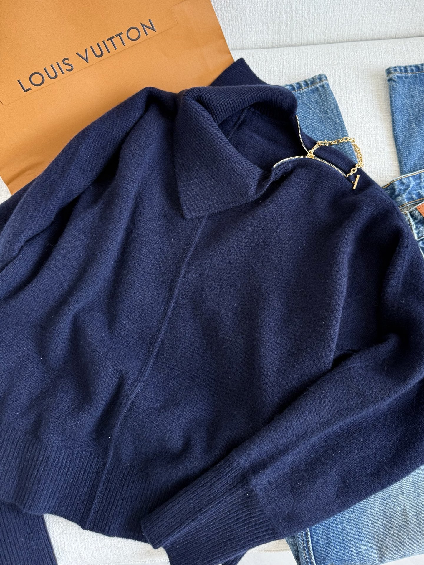 aae005b47a5870350cc50c3c12d3e0e1_1755182976_8176.jpg aae005b47a5870350cc50c3c12d3e0e1_1755182976_8176_1755183882.jpg