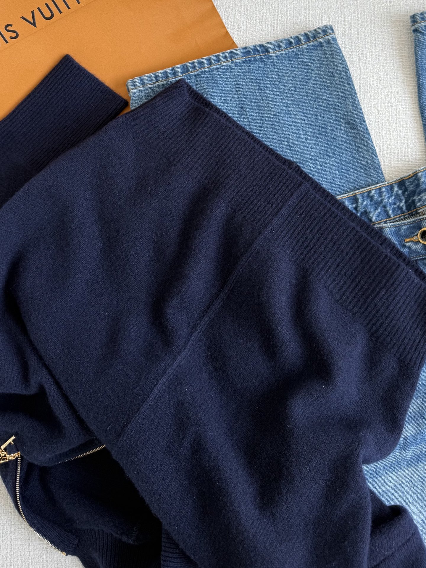 aae005b47a5870350cc50c3c12d3e0e1_1755182977_9088.jpg aae005b47a5870350cc50c3c12d3e0e1_1755182977_9088_1755183882.jpg