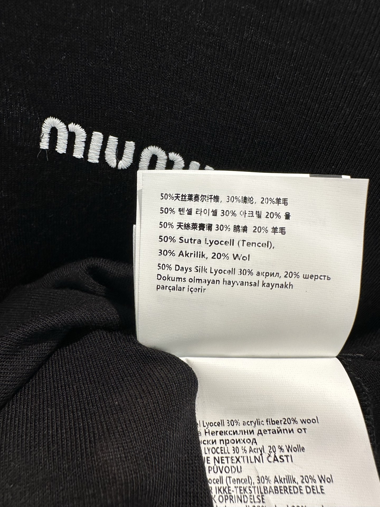 aae005b47a5870350cc50c3c12d3e0e1_1755185920_8392.jpg aae005b47a5870350cc50c3c12d3e0e1_1755185920_8392_1755185952.jpg