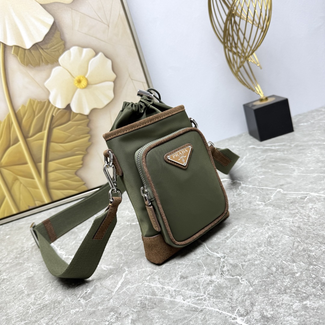 b8352ce6eac2afb9f3c5788ec6c456af_1755923533_5826.jpg b8352ce6eac2afb9f3c5788ec6c456af_1755923533_5826_1755923575.jpg