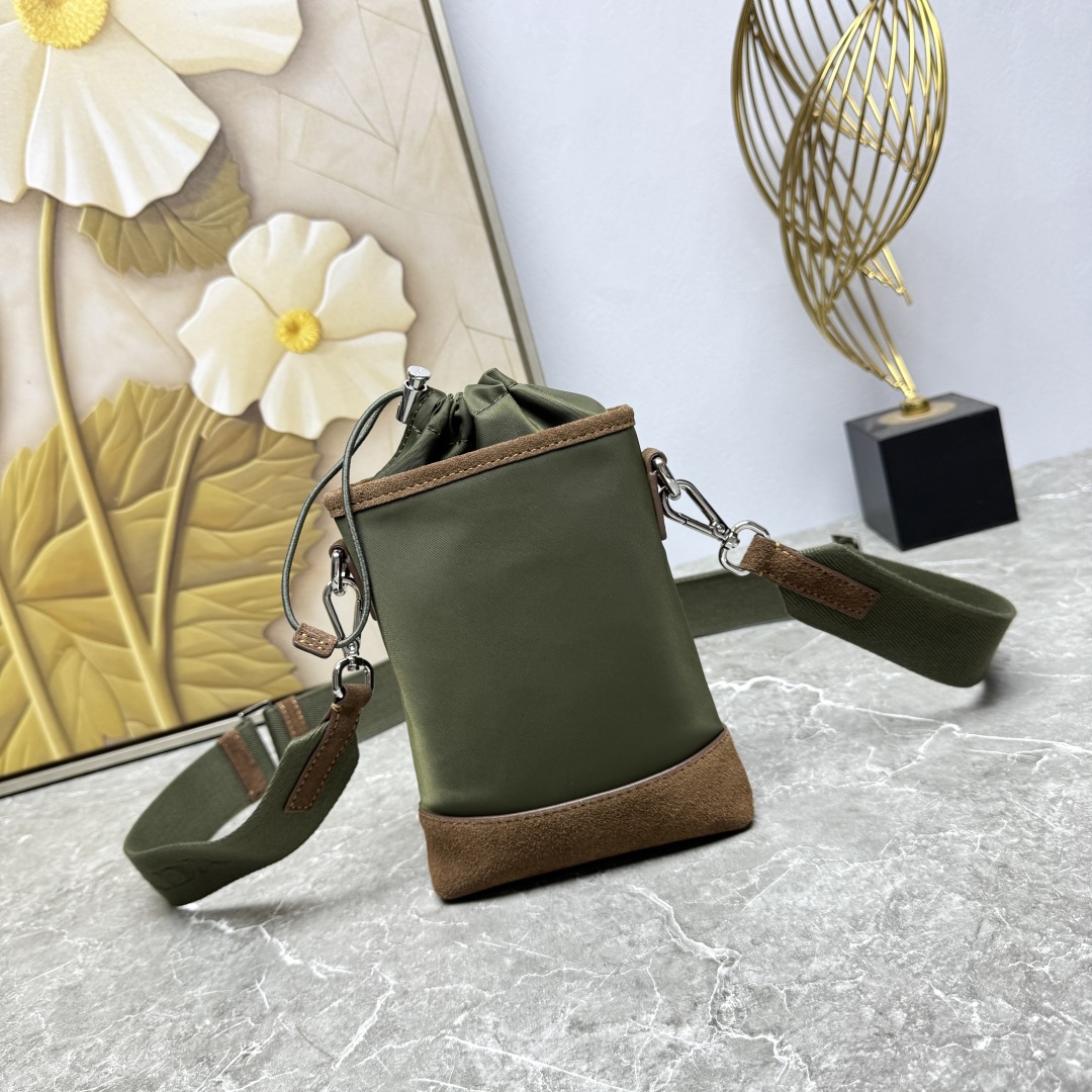 b8352ce6eac2afb9f3c5788ec6c456af_1755923534_198.jpg b8352ce6eac2afb9f3c5788ec6c456af_1755923534_198_1755923575.jpg