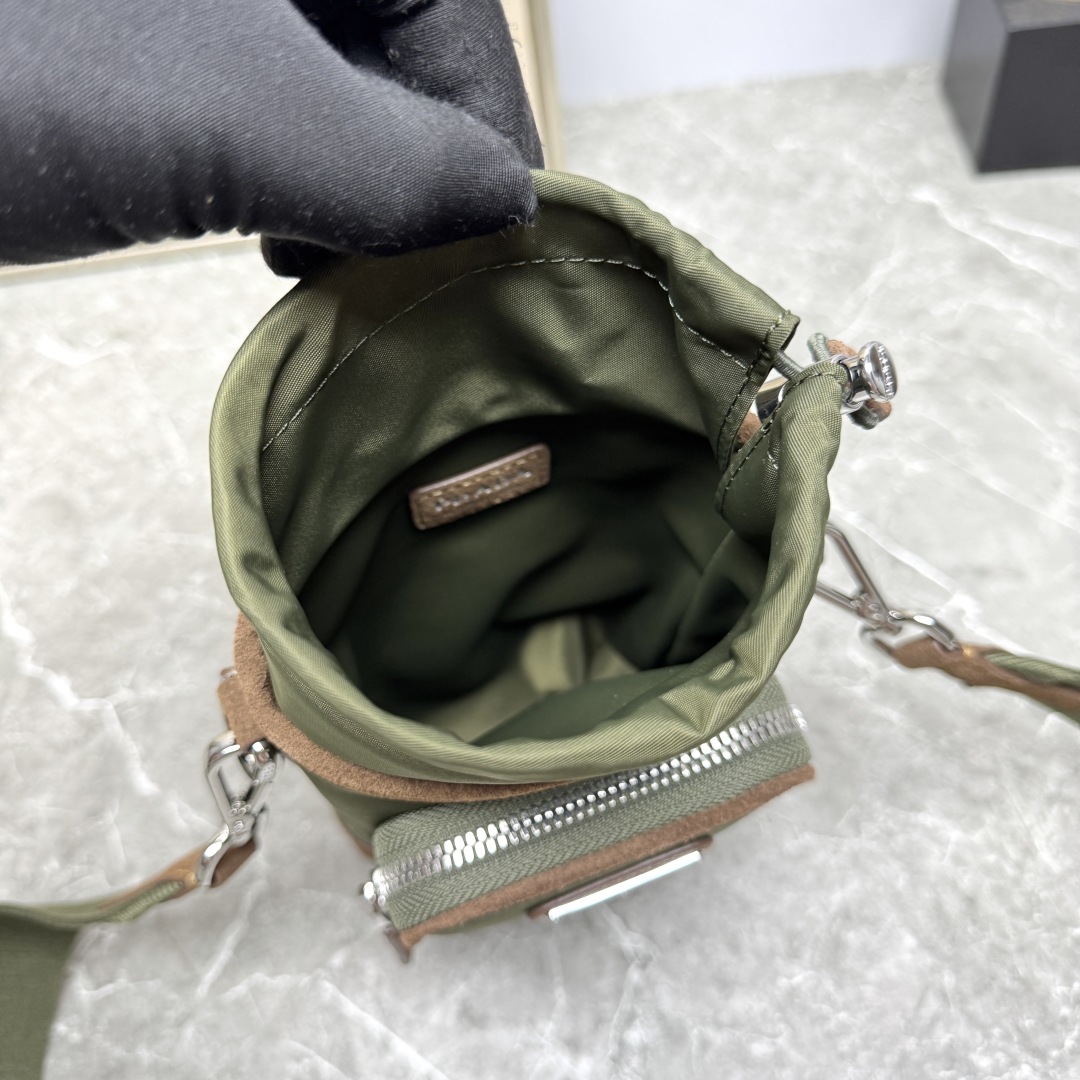 b8352ce6eac2afb9f3c5788ec6c456af_1755923534_4182.jpg b8352ce6eac2afb9f3c5788ec6c456af_1755923534_4182_1755923575.jpg