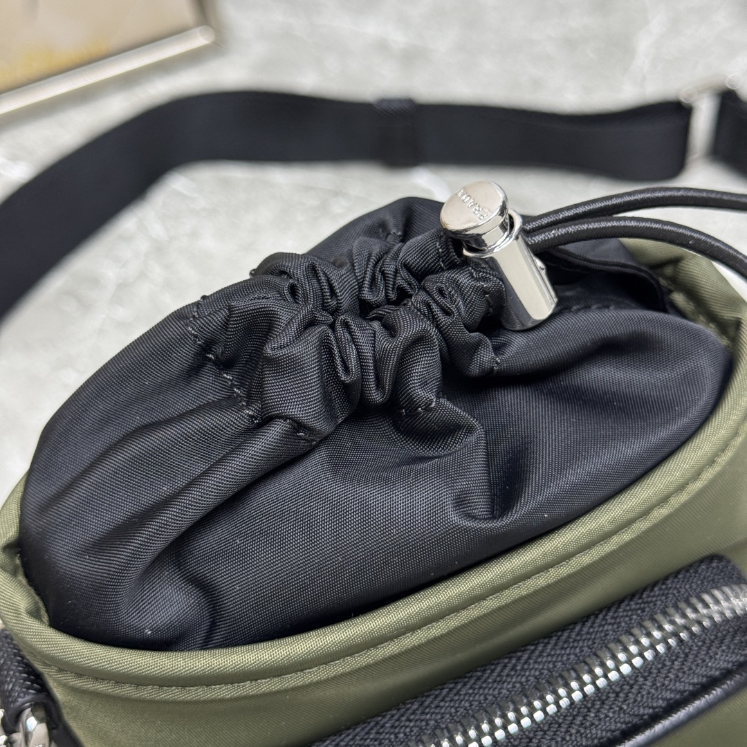 b8352ce6eac2afb9f3c5788ec6c456af_1755923600_9926.jpg b8352ce6eac2afb9f3c5788ec6c456af_1755923600_9926_1755923846_1755924087.jpg