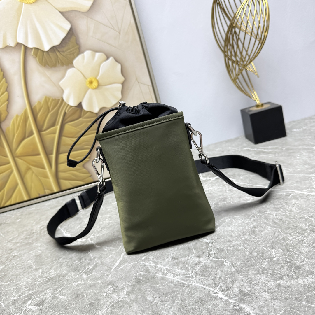 b8352ce6eac2afb9f3c5788ec6c456af_1755923601_2504.jpg b8352ce6eac2afb9f3c5788ec6c456af_1755923601_2504_1755923846_1755924087.jpg