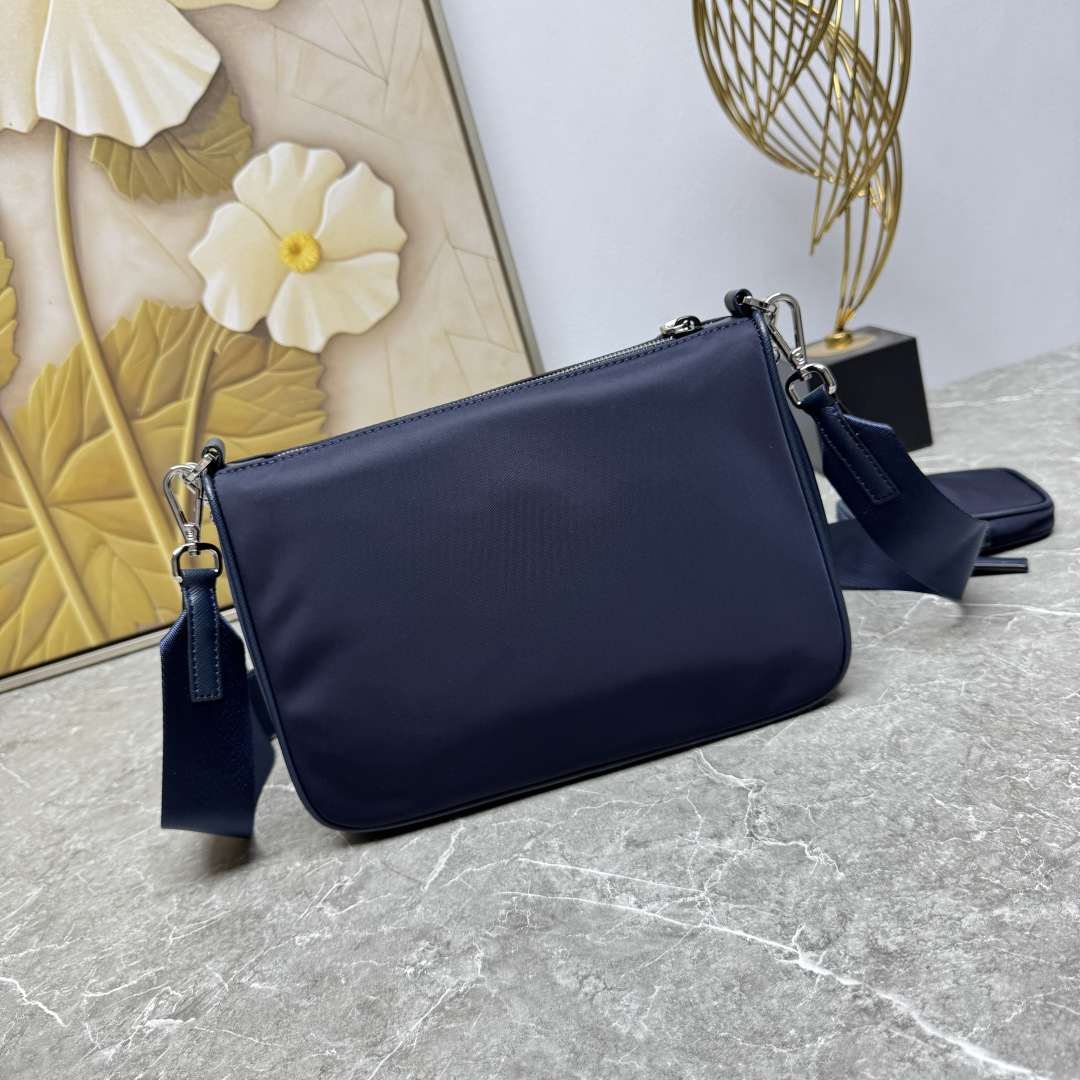 b8352ce6eac2afb9f3c5788ec6c456af_1755924133_9572.jpg b8352ce6eac2afb9f3c5788ec6c456af_1755924133_9572_1755924237_1755934268.jpg