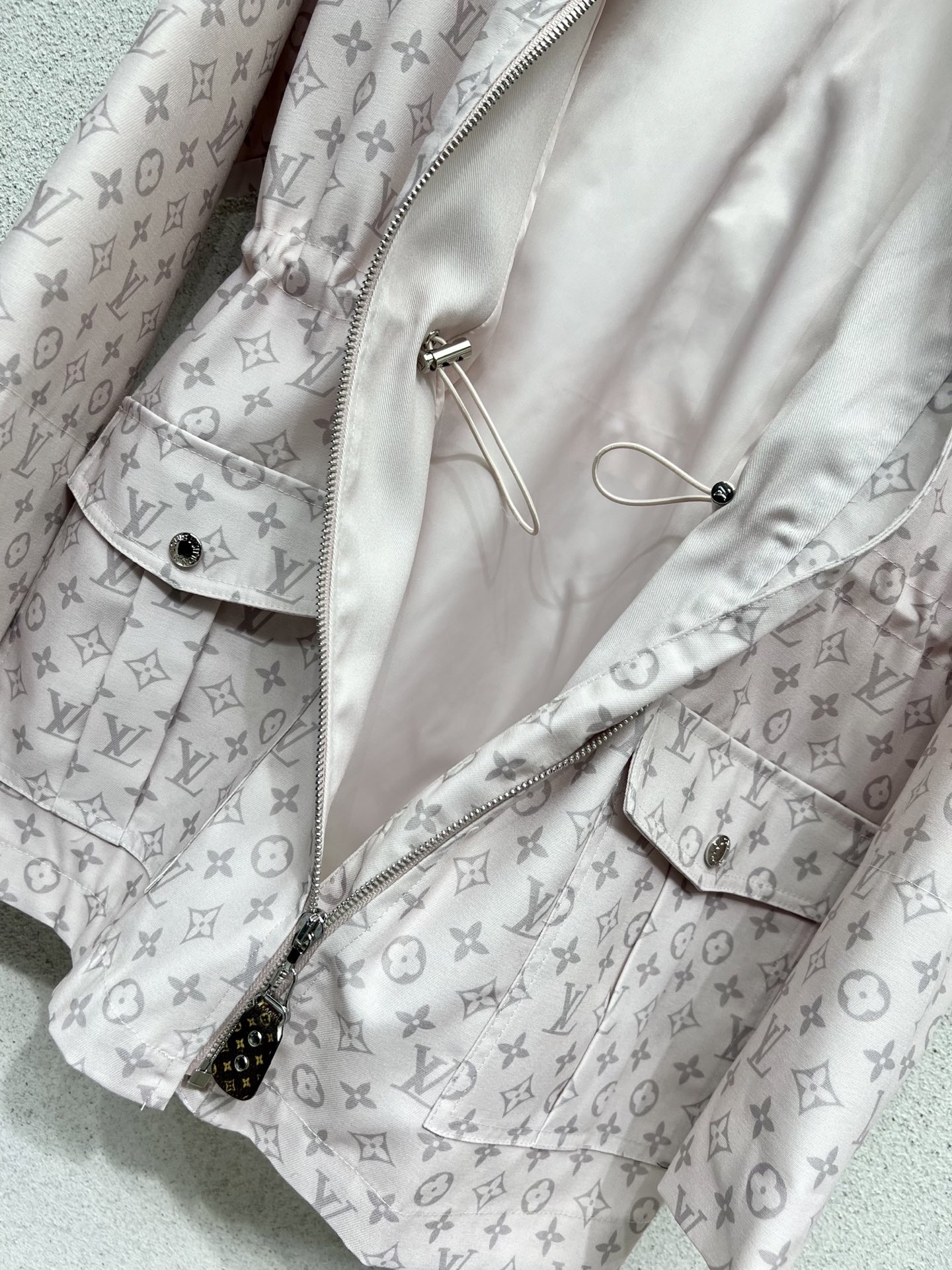 ba5923f9de294d302bef49a93f472606_1754705224_5389.jpg ba5923f9de294d302bef49a93f472606_1754705224_5389.jpg