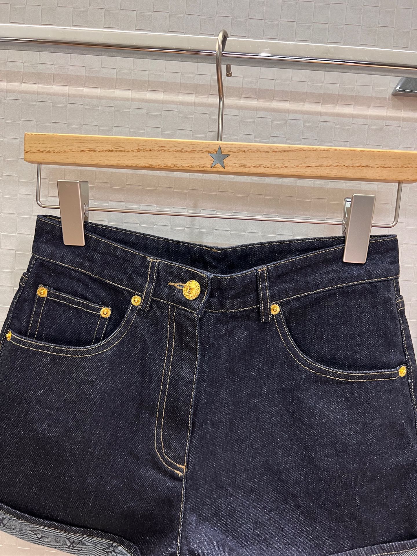 c142fb4de27e9aa32d814799b6f6529a_1755104517_8291.jpg c142fb4de27e9aa32d814799b6f6529a_1755104517_8291_1755104639.jpg