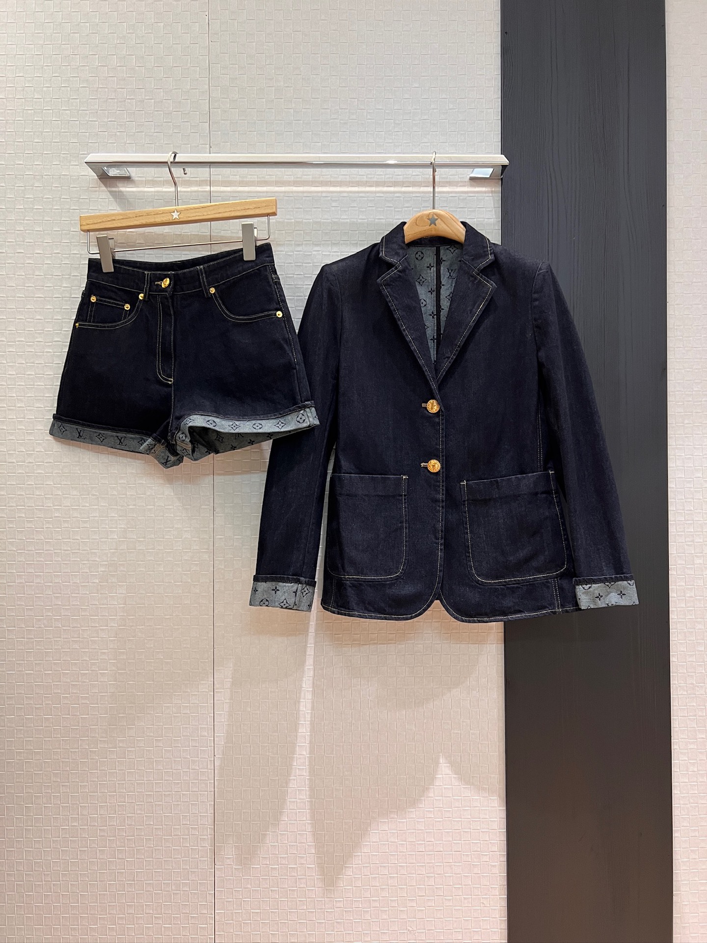 c142fb4de27e9aa32d814799b6f6529a_1755104920_3613.jpg c142fb4de27e9aa32d814799b6f6529a_1755104920_3613_1755129552.jpg