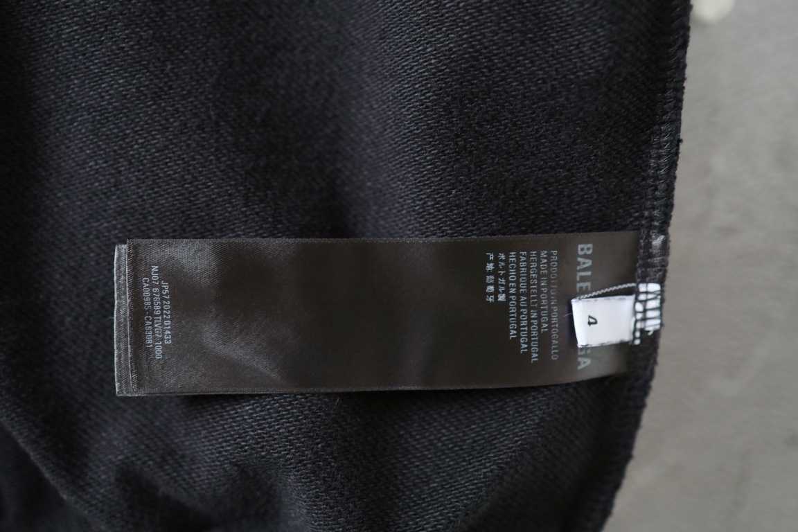 d0d4cfcb2d3f1cacdff122599231a1c4_1756220366_3128.jpg d0d4cfcb2d3f1cacdff122599231a1c4_1756220366_3128_1756220736.jpg