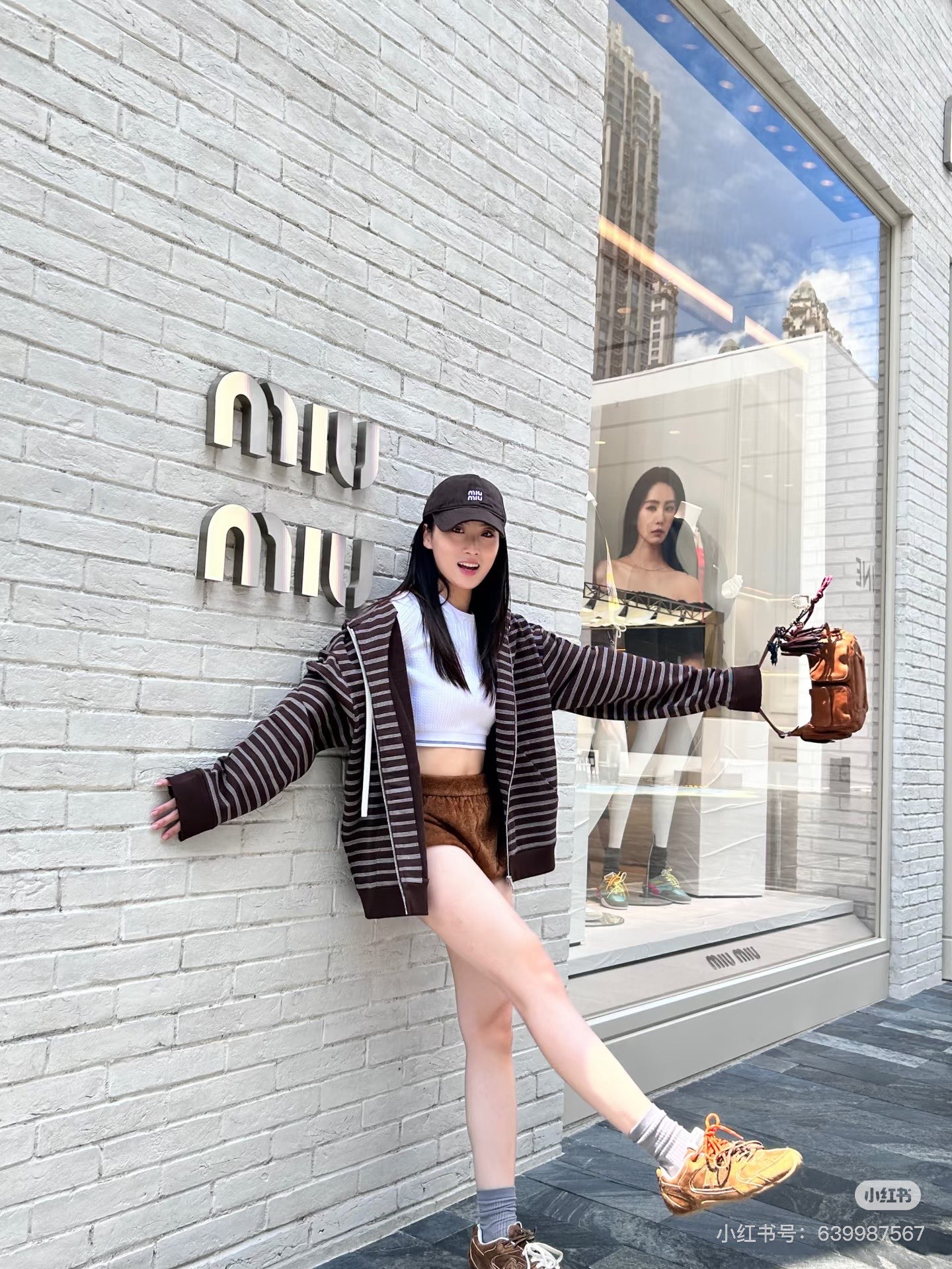 d0d4cfcb2d3f1cacdff122599231a1c4_1756221843_4829.jpg d0d4cfcb2d3f1cacdff122599231a1c4_1756221843_4829_1756222241.jpg