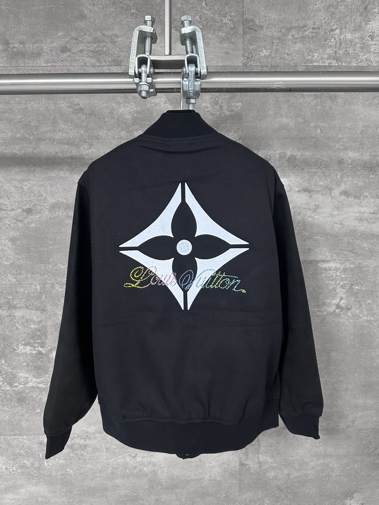 d1a04c1782908a904b3eb2bcec77d4d1_1754873477_3816.jpg d1a04c1782908a904b3eb2bcec77d4d1_1754873477_3816_1754875649.jpg