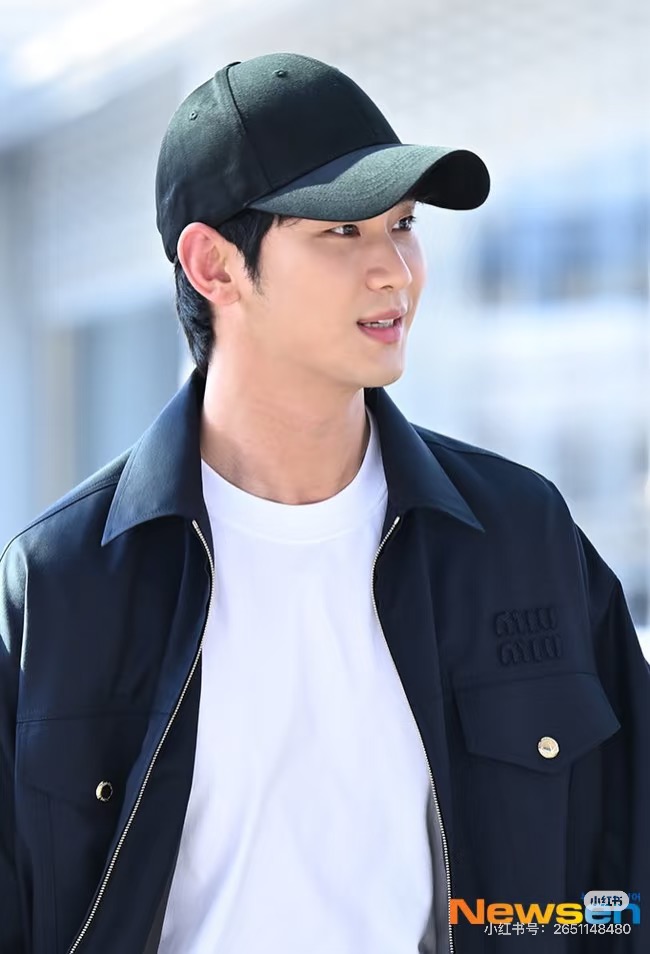 e93eed73ddd14c4ae5a2d105cce70de1_1754819774_7007.jpg e93eed73ddd14c4ae5a2d105cce70de1_1754819774_7007_1754819913.jpg