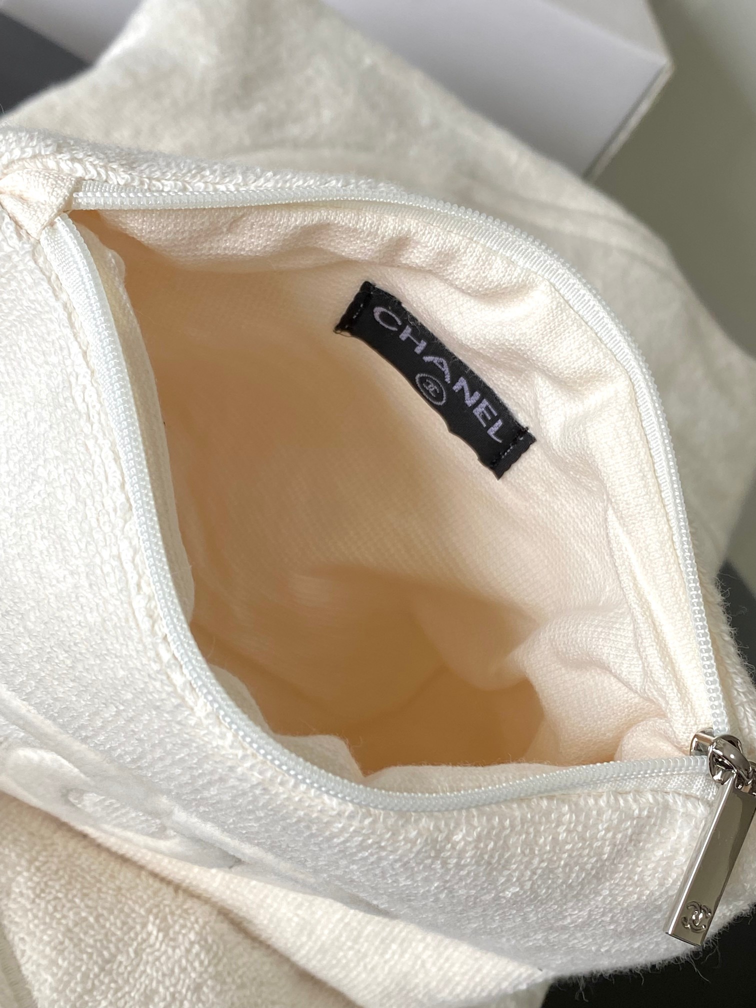 eae11b96127ac66a97289560fa4e21b3_1755015154_2577.jpg eae11b96127ac66a97289560fa4e21b3_1755015154_2577_1755015190.jpg