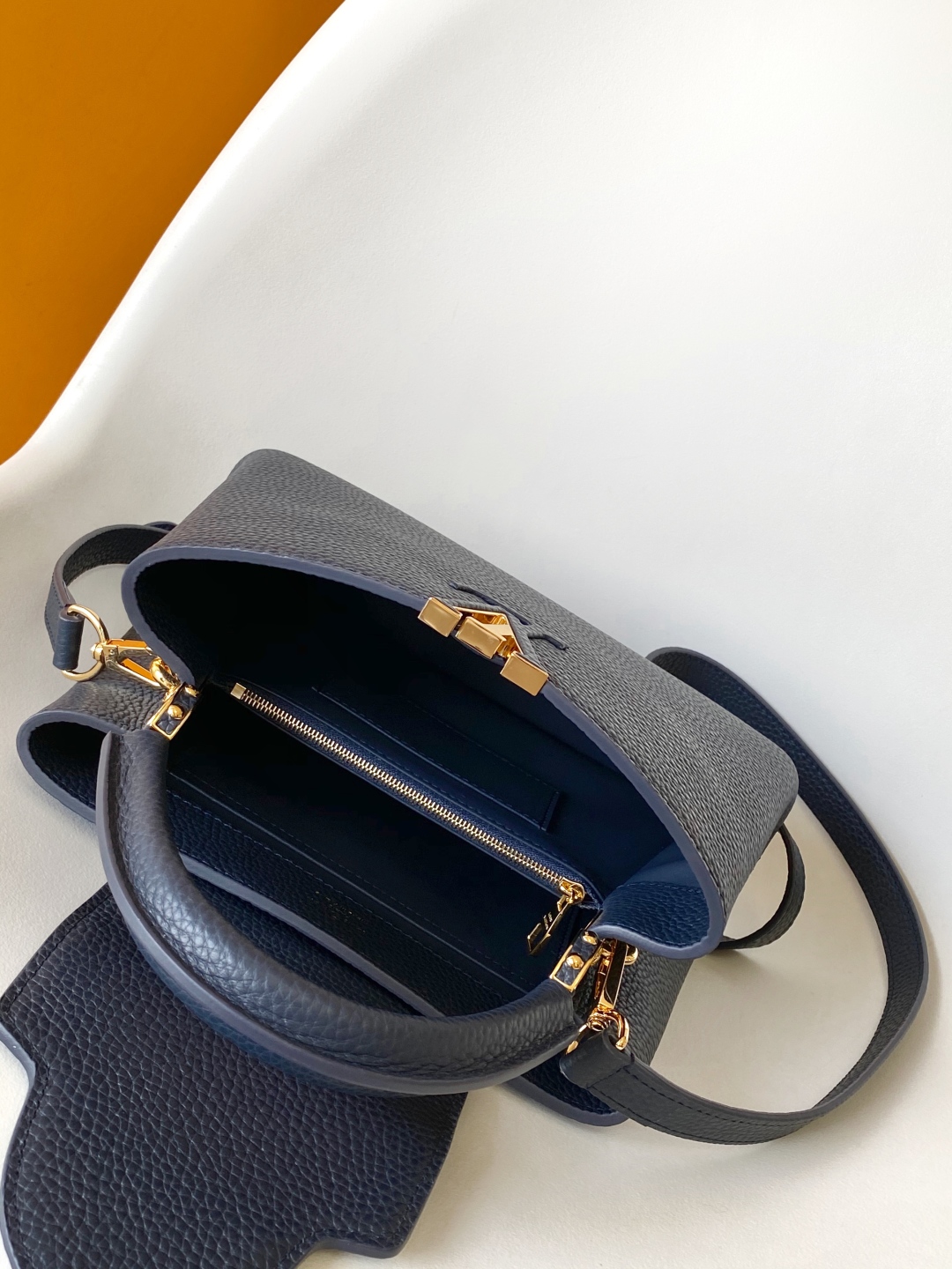 f72865b370d1e28dec1808bbae85fdf0_1754195080_8027.jpg f72865b370d1e28dec1808bbae85fdf0_1754195080_8027.jpg