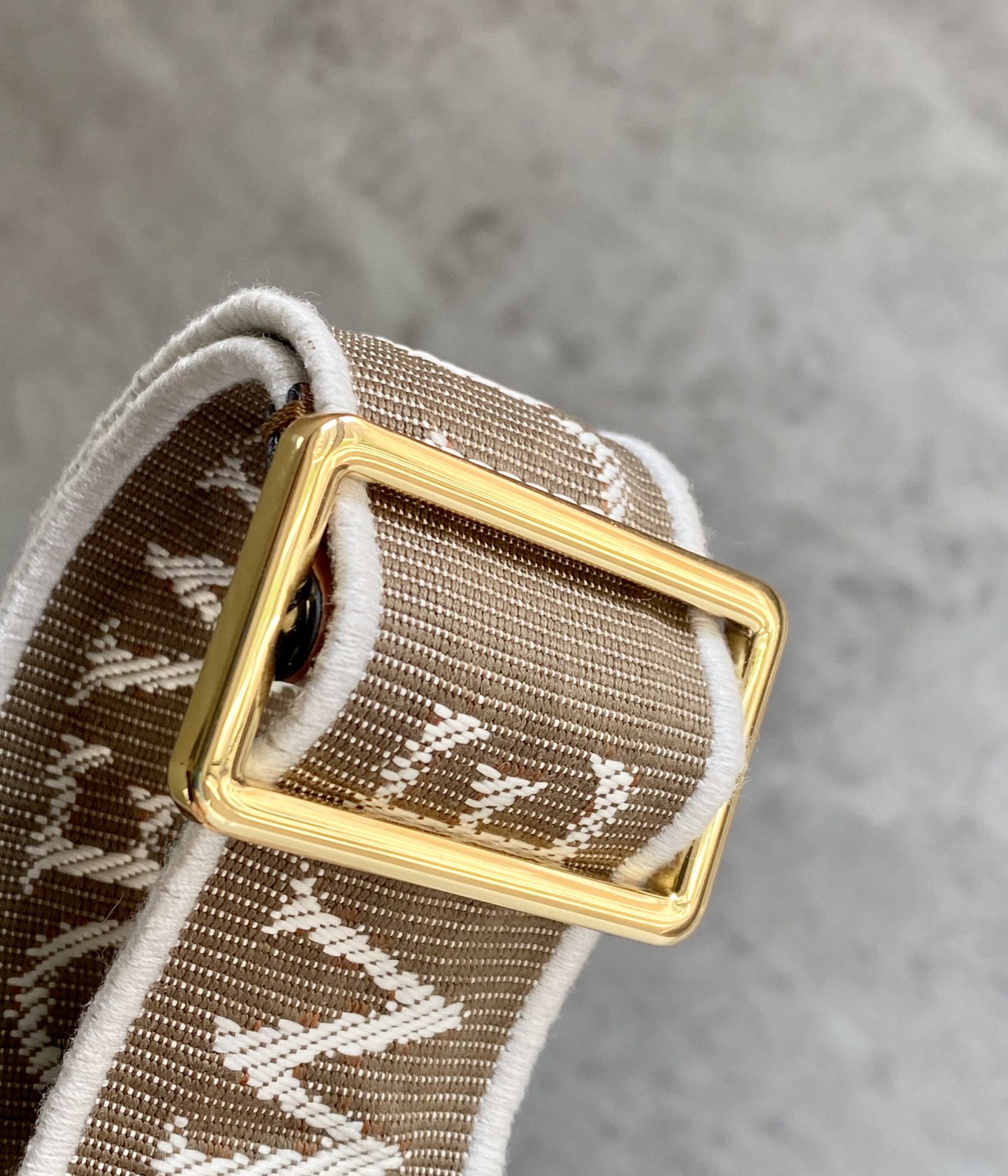 fb555f79cb3373e7b0425528d68ff058_1754968396_4463.jpg fb555f79cb3373e7b0425528d68ff058_1754968396_4463.jpg