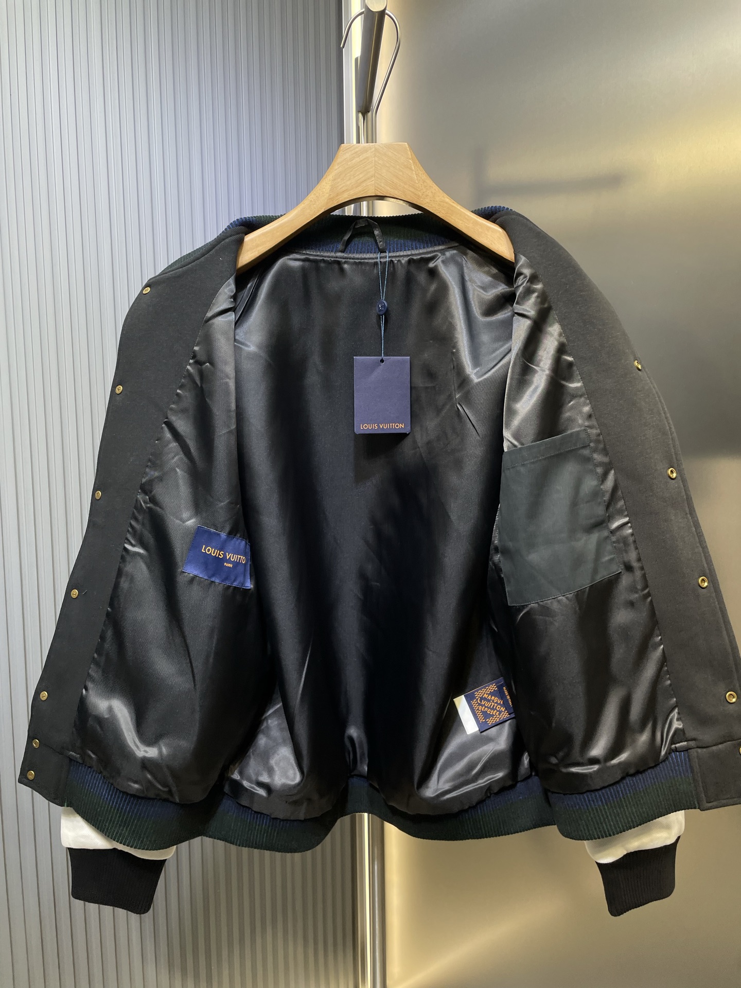 ff4bc17253785b5fab878dd6178b27e4_1754519659_0866.jpg ff4bc17253785b5fab878dd6178b27e4_1754519659_0866.jpg