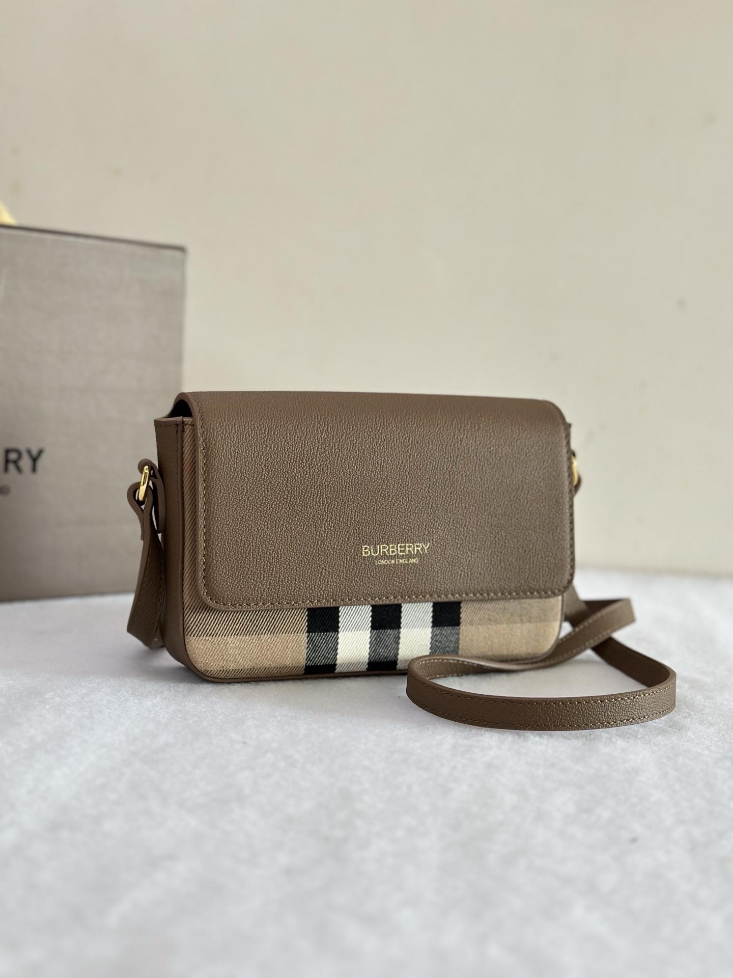 0af9d5d118f393dad766208dfc967053_1758259917_7295.jpg 0af9d5d118f393dad766208dfc967053_1758259917_7295_1758260073.jpg