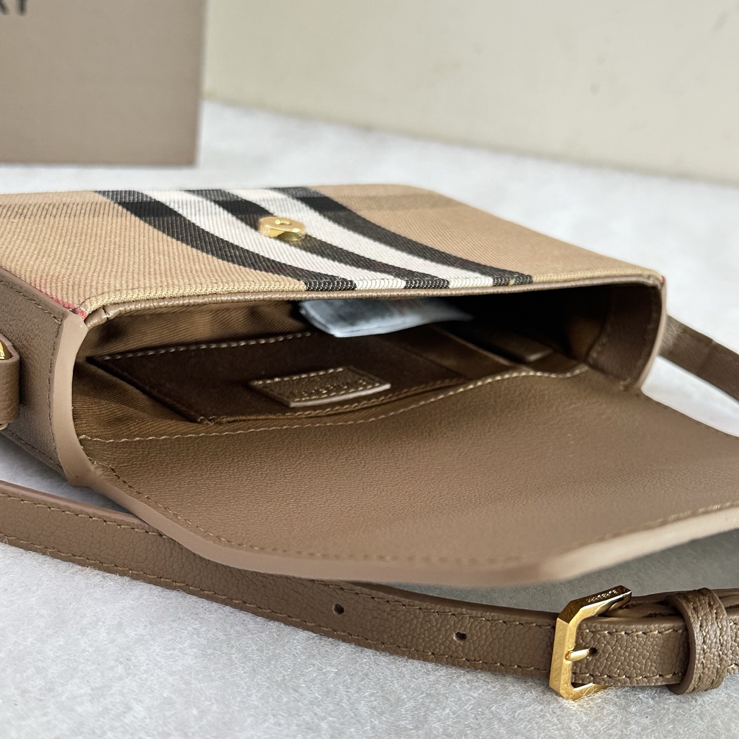 0af9d5d118f393dad766208dfc967053_1758259918_3853.jpg 0af9d5d118f393dad766208dfc967053_1758259918_3853_1758260073.jpg