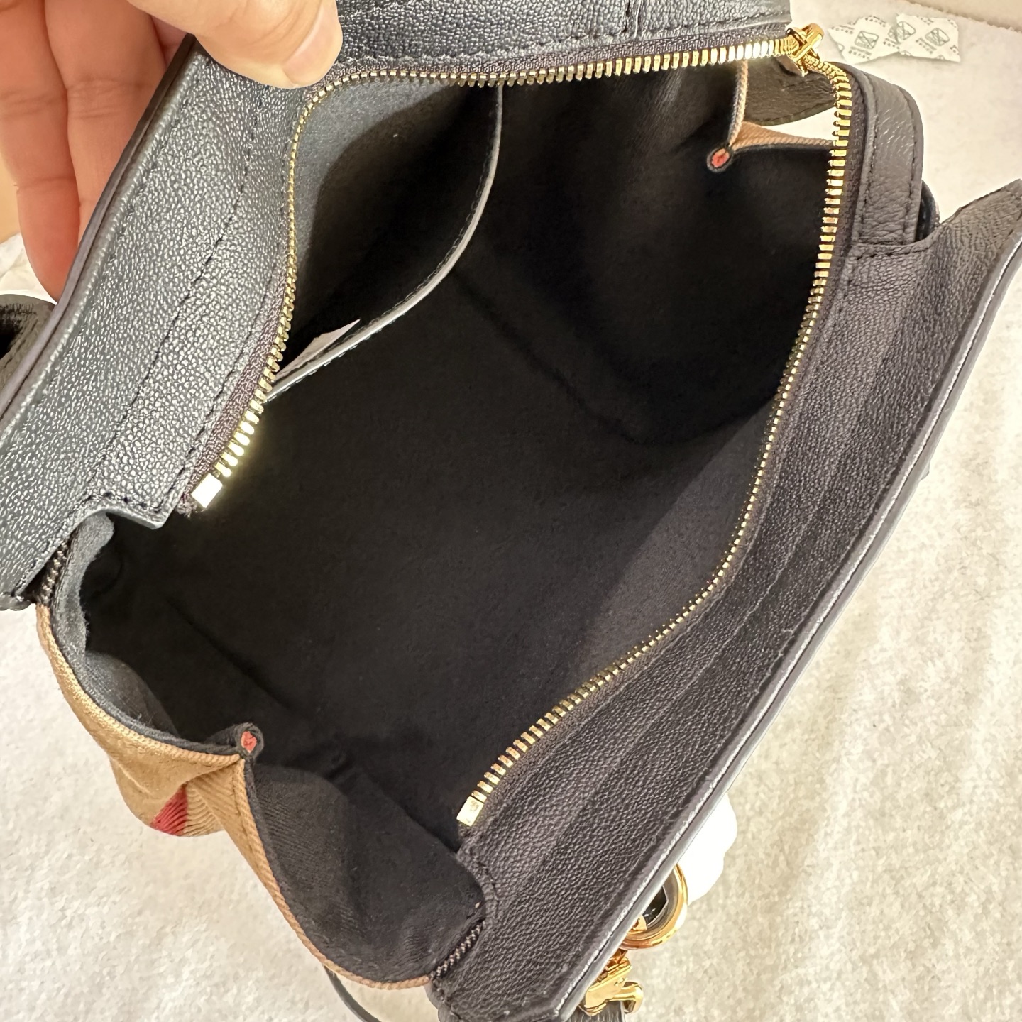 0af9d5d118f393dad766208dfc967053_1758260134_2282.jpg 0af9d5d118f393dad766208dfc967053_1758260134_2282_1758260183.jpg