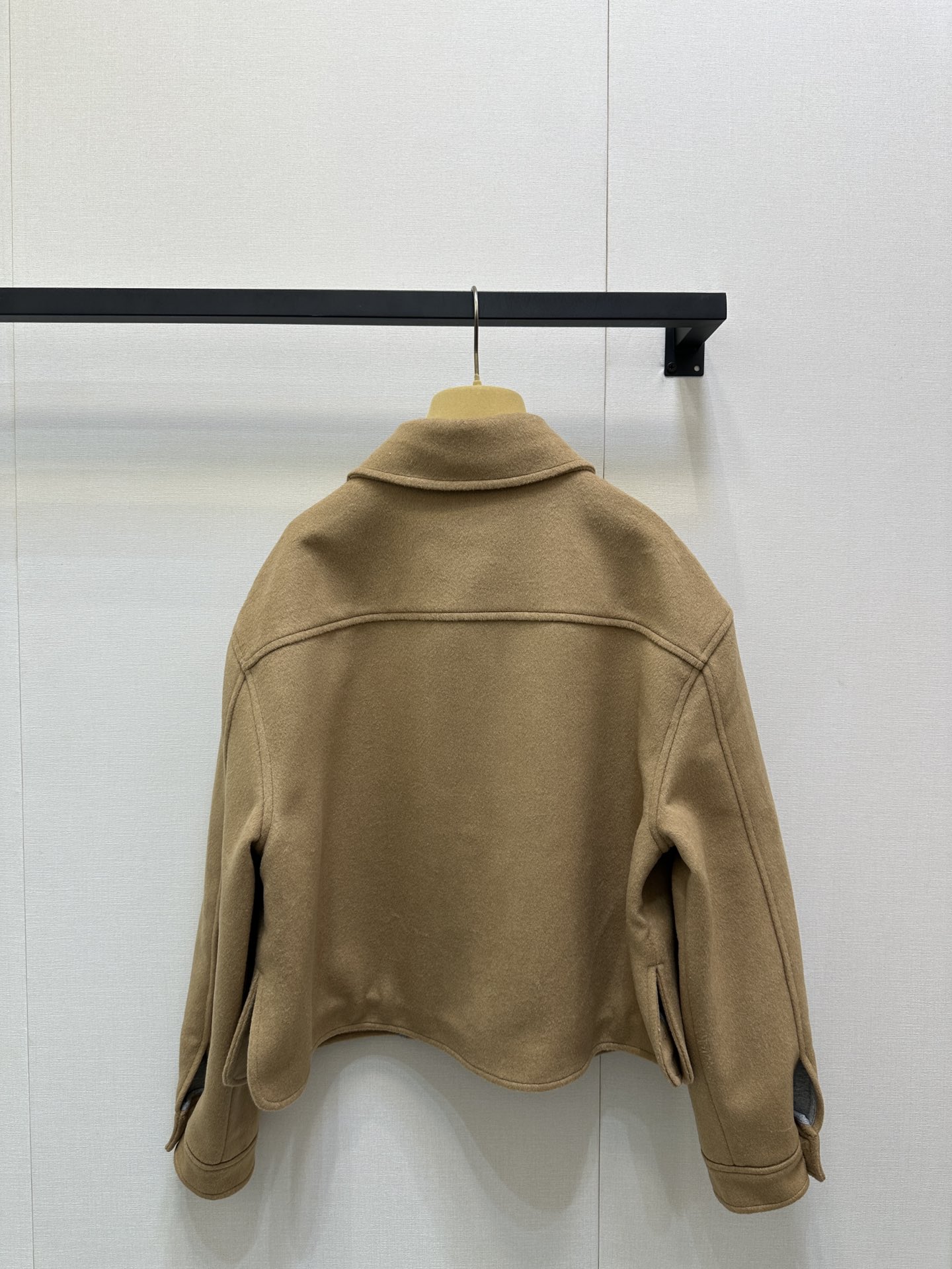 1384f1c9f67cd769ee22c3838bf1e4f9_1758200426_5547.jpg 1384f1c9f67cd769ee22c3838bf1e4f9_1758200426_5547_1758200482.jpg