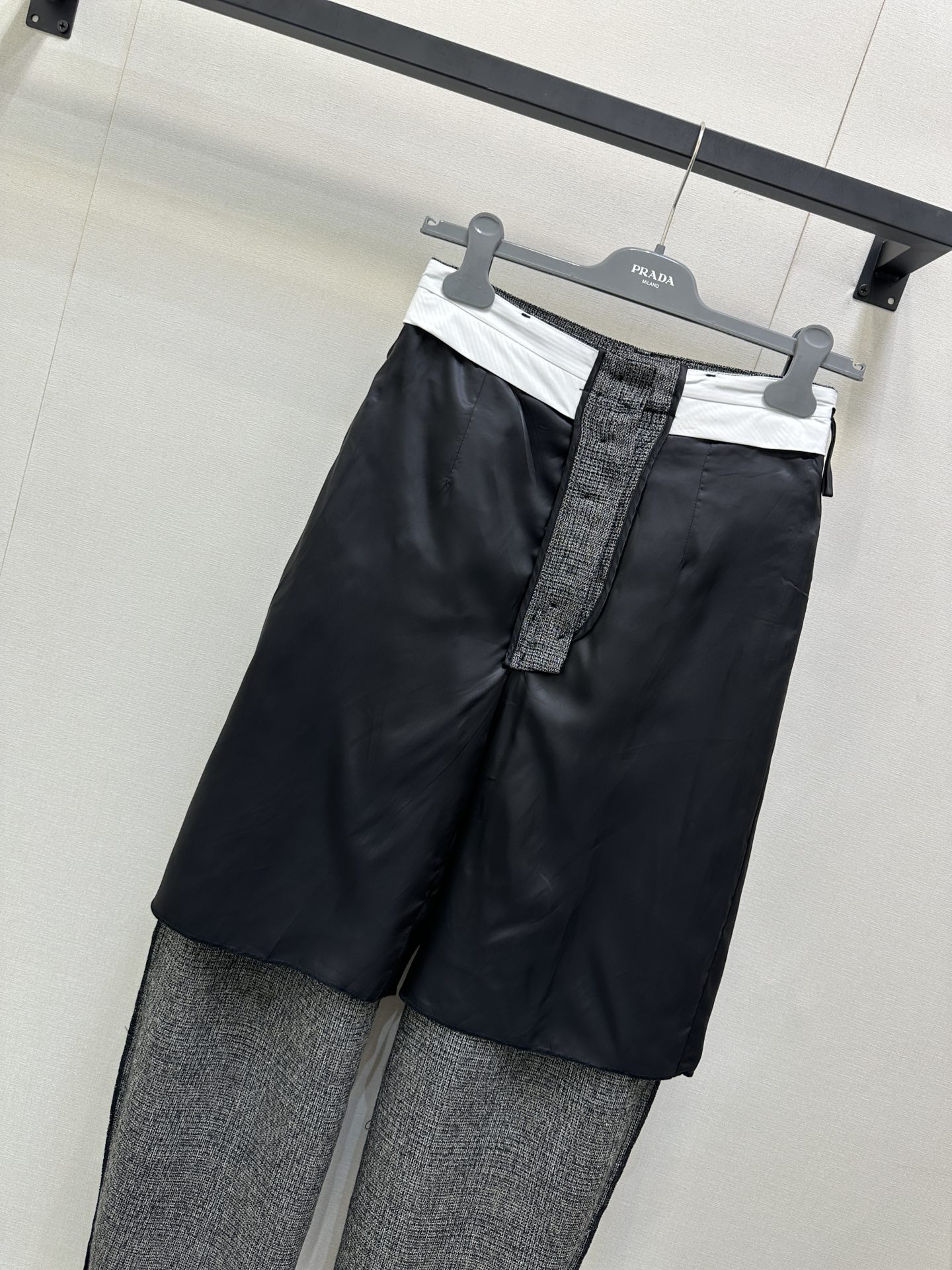 1384f1c9f67cd769ee22c3838bf1e4f9_1758201421_4657.jpg 1384f1c9f67cd769ee22c3838bf1e4f9_1758201421_4657_1758201527_1758202504.jpg