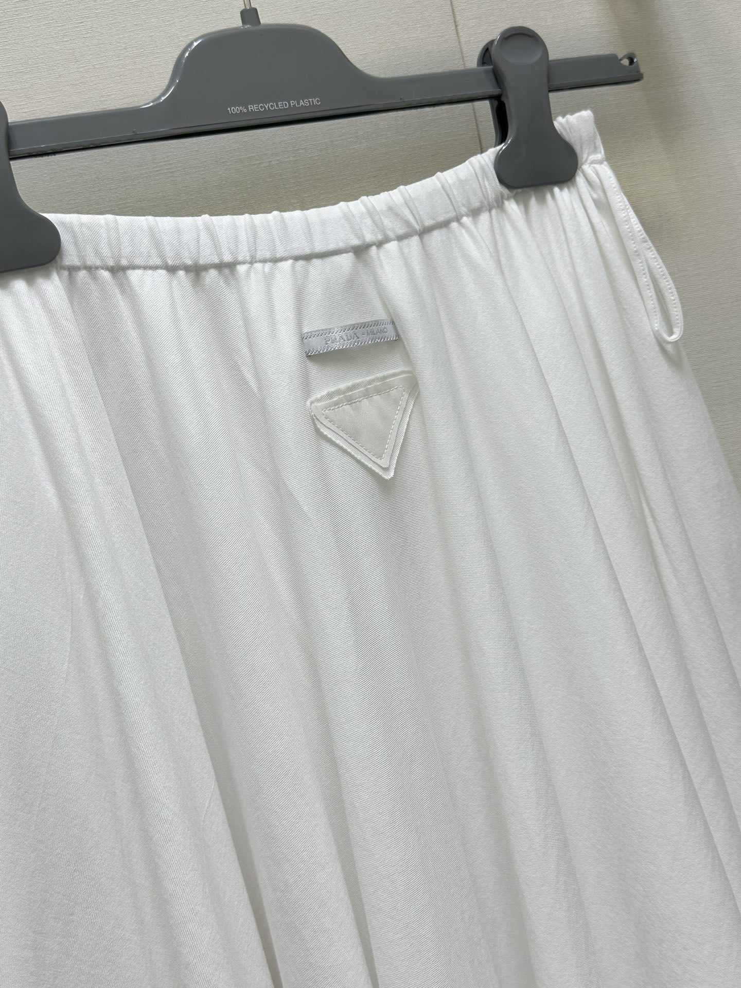 1384f1c9f67cd769ee22c3838bf1e4f9_1758212423_5222.jpg 1384f1c9f67cd769ee22c3838bf1e4f9_1758212423_5222_1758240955.jpg