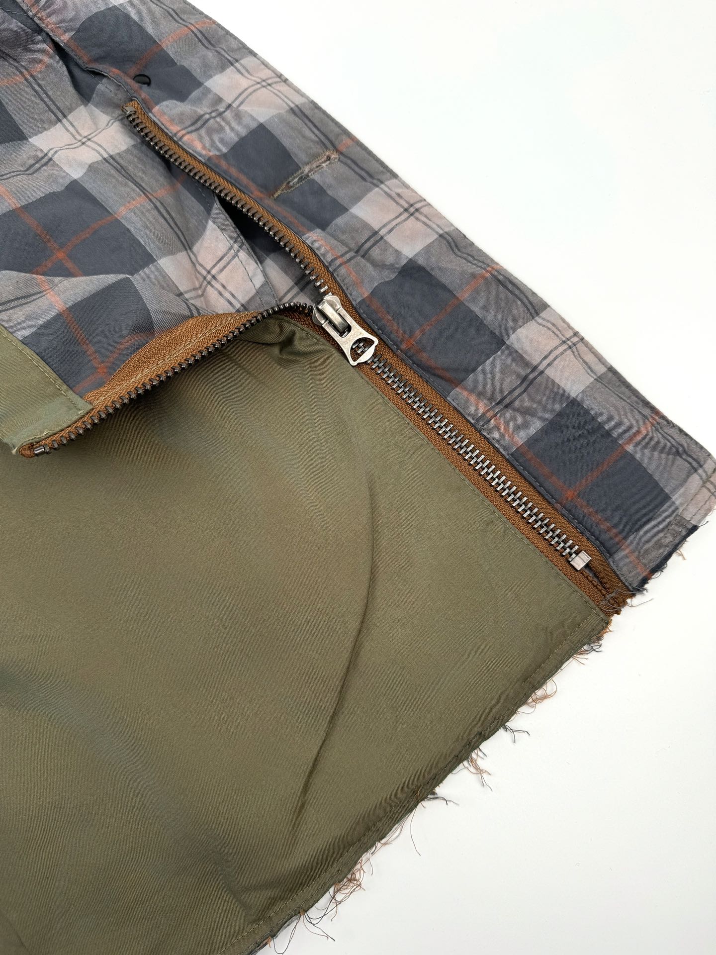 1a861a62b081a5de5c5d58e693c9de78_1758417000_7166.jpg 1a861a62b081a5de5c5d58e693c9de78_1758417000_7166_1758417251.jpg