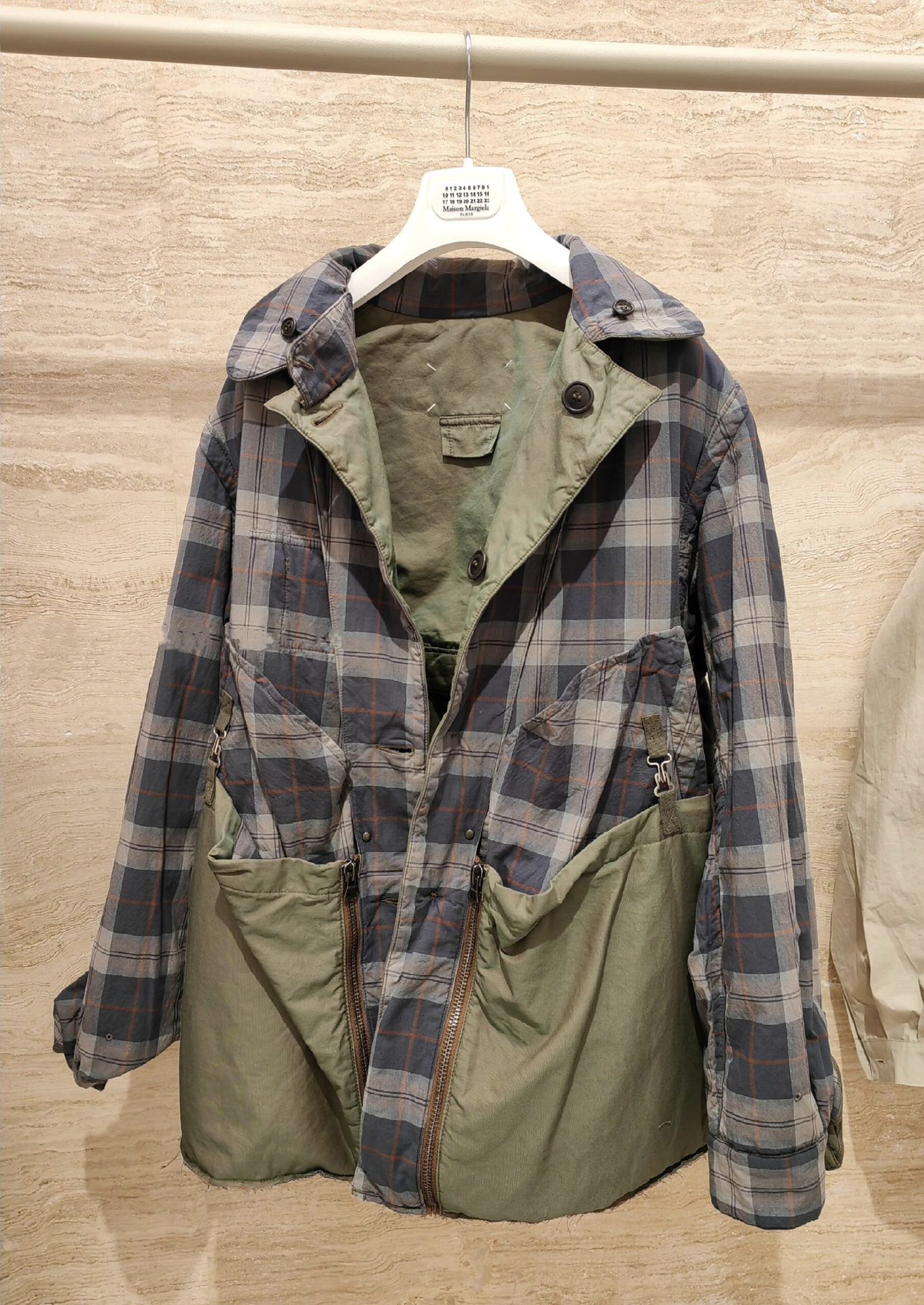 1a861a62b081a5de5c5d58e693c9de78_1758417007_2456.jpg 1a861a62b081a5de5c5d58e693c9de78_1758417007_2456_1758417251.jpg