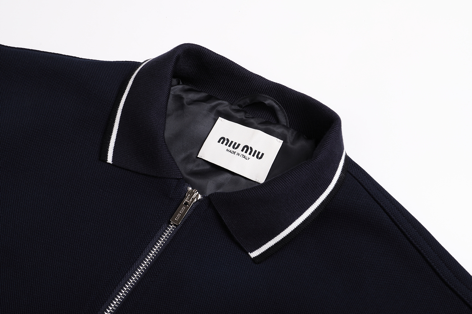 1a861a62b081a5de5c5d58e693c9de78_1758418105_7886.jpg 1a861a62b081a5de5c5d58e693c9de78_1758418105_7886_1758418308.jpg