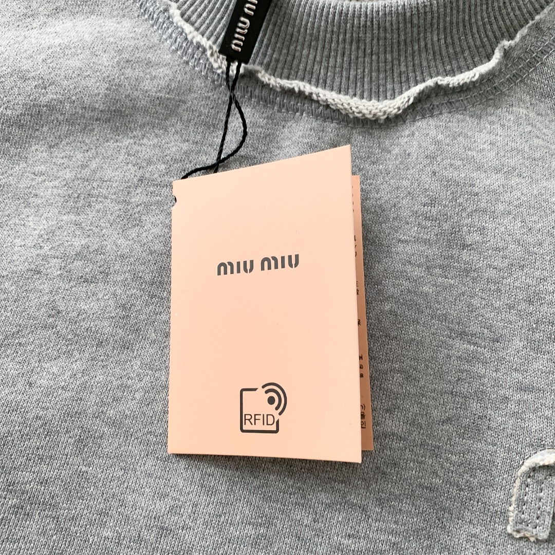 1b0be0620064f18ec2c6fa415b1a35c6_1759224618_9294.jpg 1b0be0620064f18ec2c6fa415b1a35c6_1759224618_9294_1759224749_1759236045.jpg