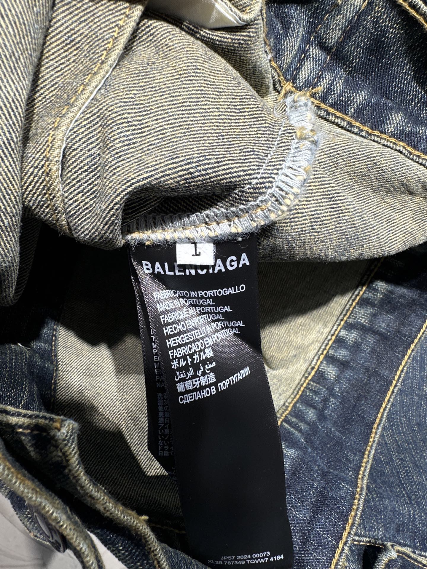 3472a80fd88c0eb10a2e9d69a383cbd4_1758555543_2374.jpg 3472a80fd88c0eb10a2e9d69a383cbd4_1758555543_2374.jpg