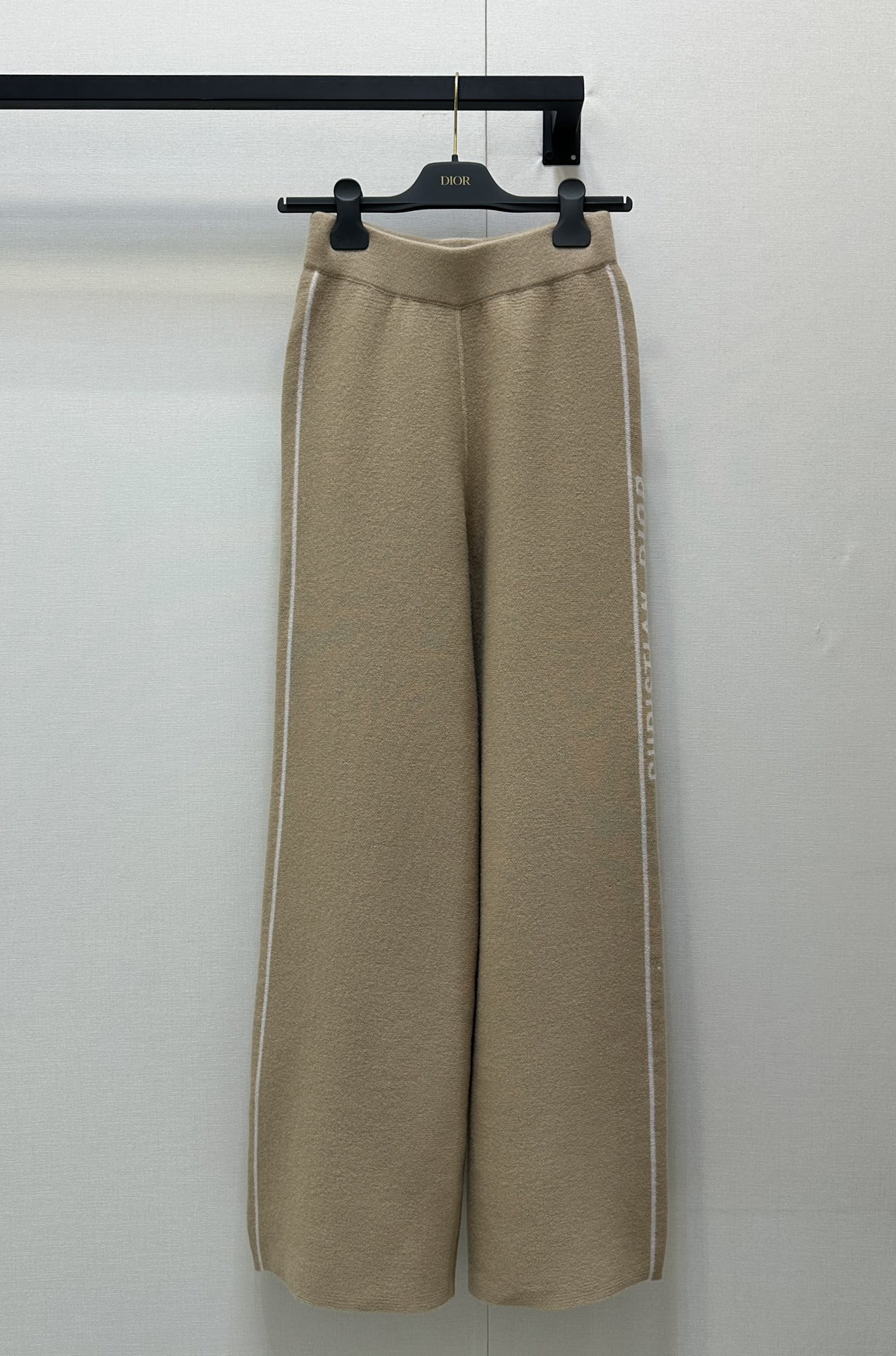 425f35c31ea76bd7e7887928f2a3e9dd_1757378366_4195.jpg 425f35c31ea76bd7e7887928f2a3e9dd_1757378366_4195_1757378547.jpg