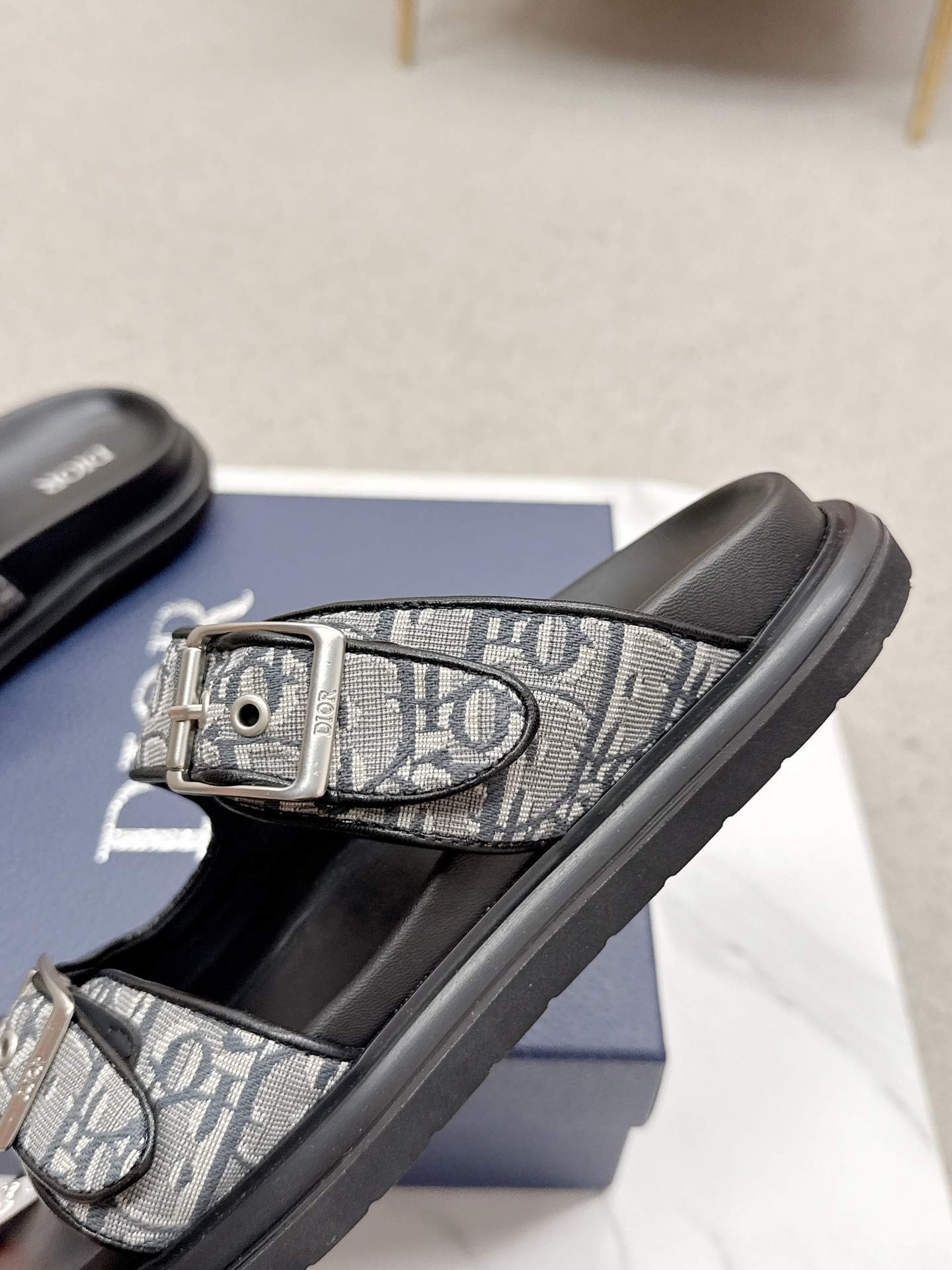 4b3721b13fdfa7500482061580e33ddb_1758300575_3281.jpg 4b3721b13fdfa7500482061580e33ddb_1758300575_3281_1758300629.jpg