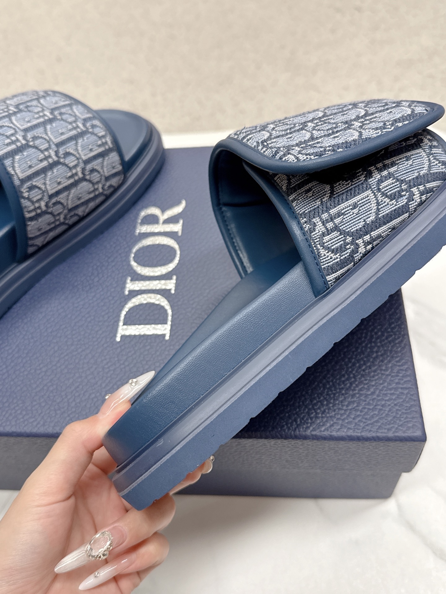 4b3721b13fdfa7500482061580e33ddb_1758301176_4907.jpg 4b3721b13fdfa7500482061580e33ddb_1758301176_4907_1758301353.jpg