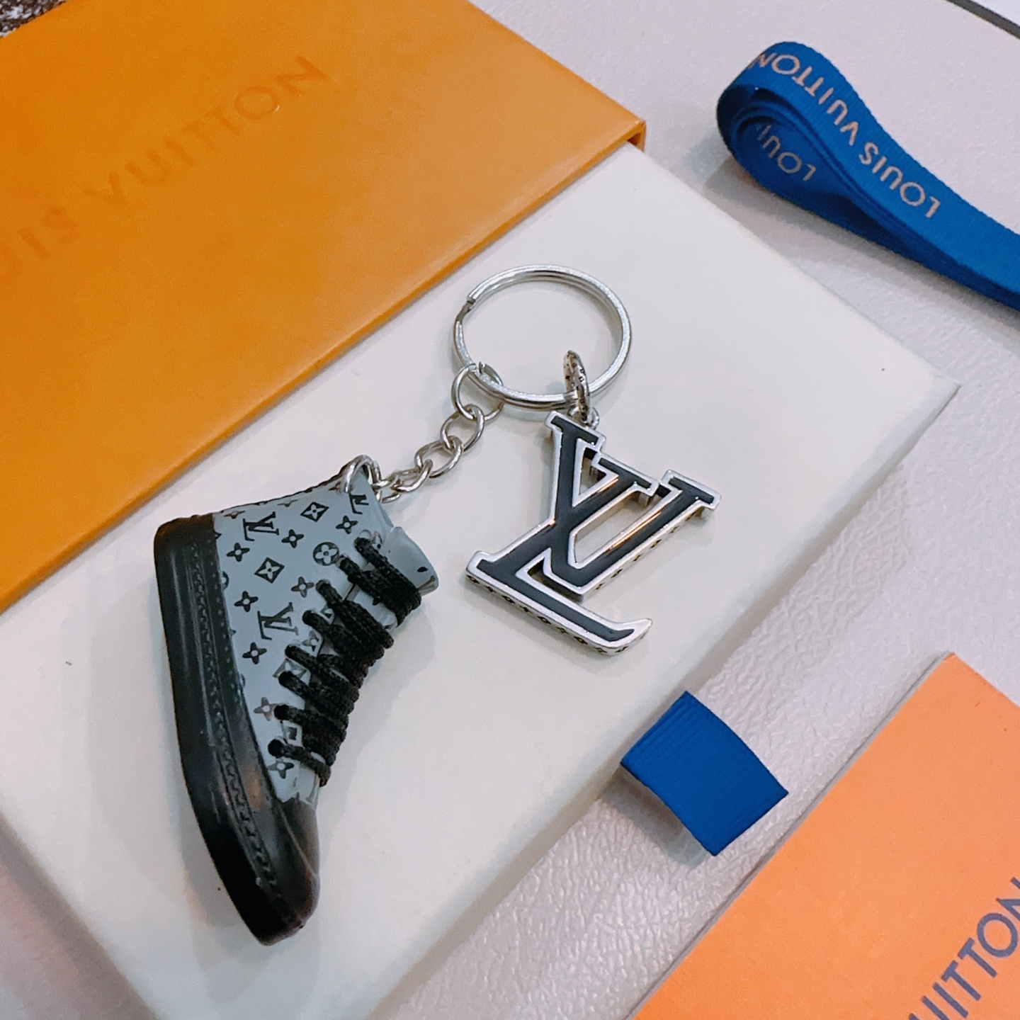 6ac53907c2be4e13c0e6f2a4c5537fda_1758589894_6457.jpg 6ac53907c2be4e13c0e6f2a4c5537fda_1758589894_6457_1758589936.jpg