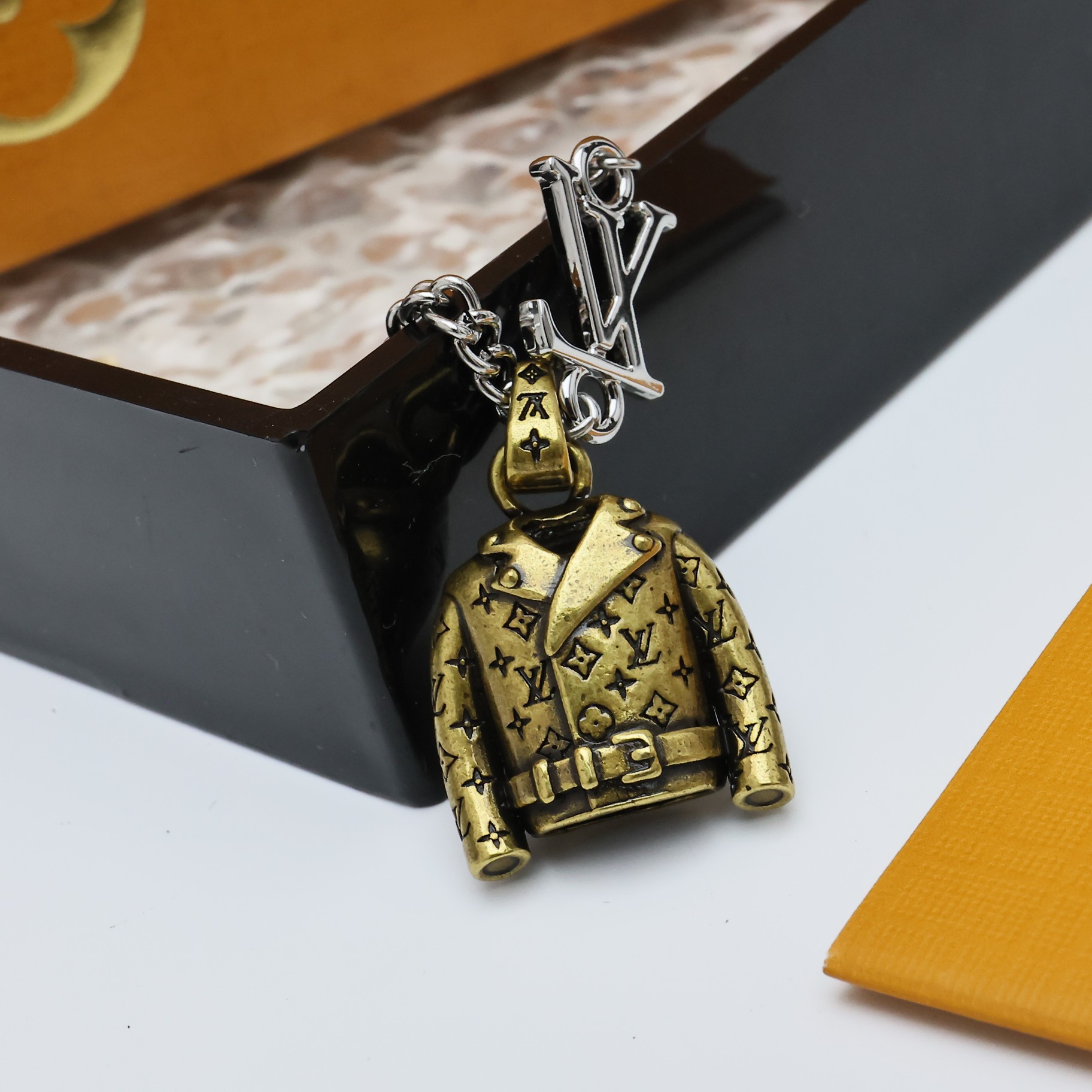 6ac53907c2be4e13c0e6f2a4c5537fda_1758596888_7836.jpg 6ac53907c2be4e13c0e6f2a4c5537fda_1758596888_7836_1758610642.jpg