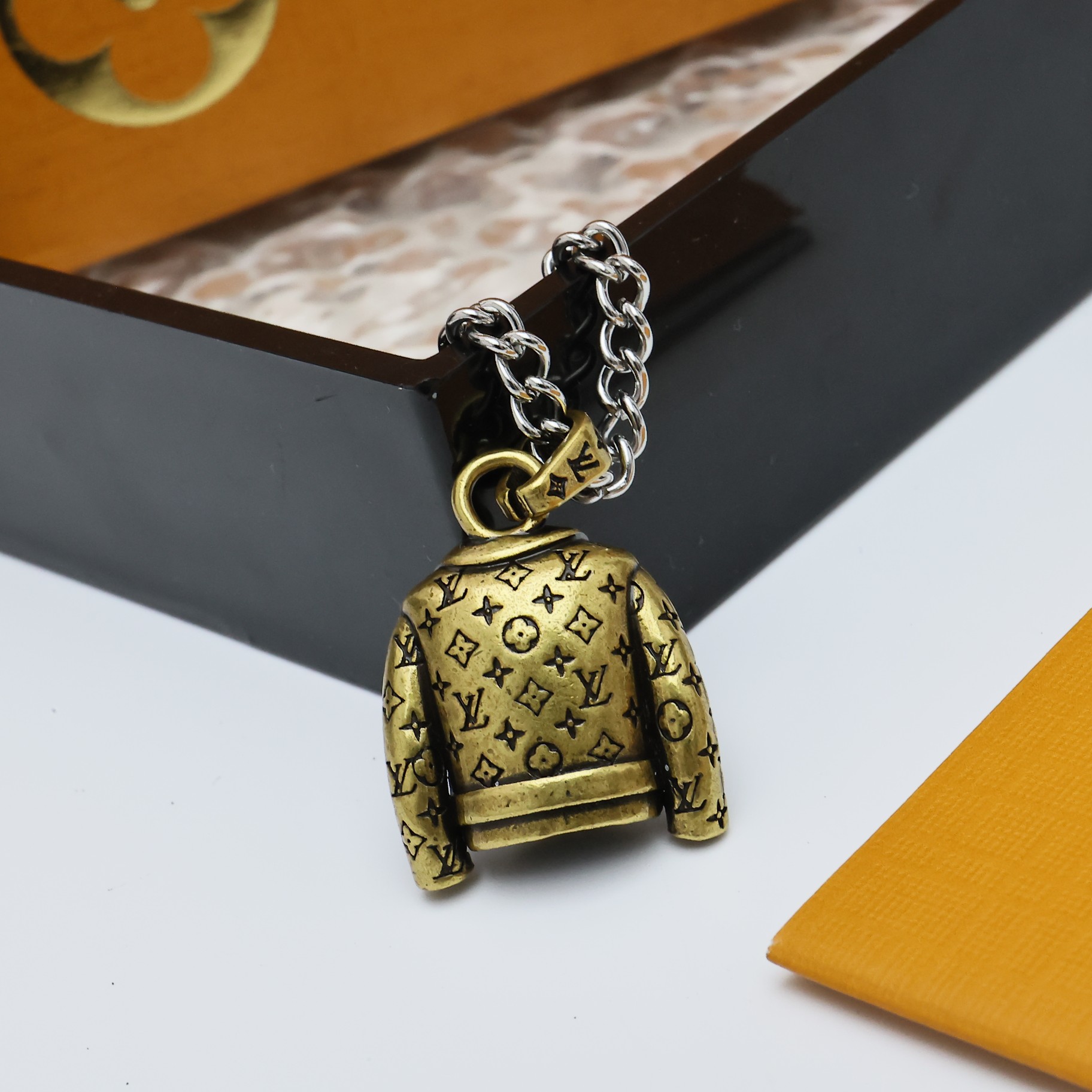 6ac53907c2be4e13c0e6f2a4c5537fda_1758596888_8861.jpg 6ac53907c2be4e13c0e6f2a4c5537fda_1758596888_8861_1758610642.jpg