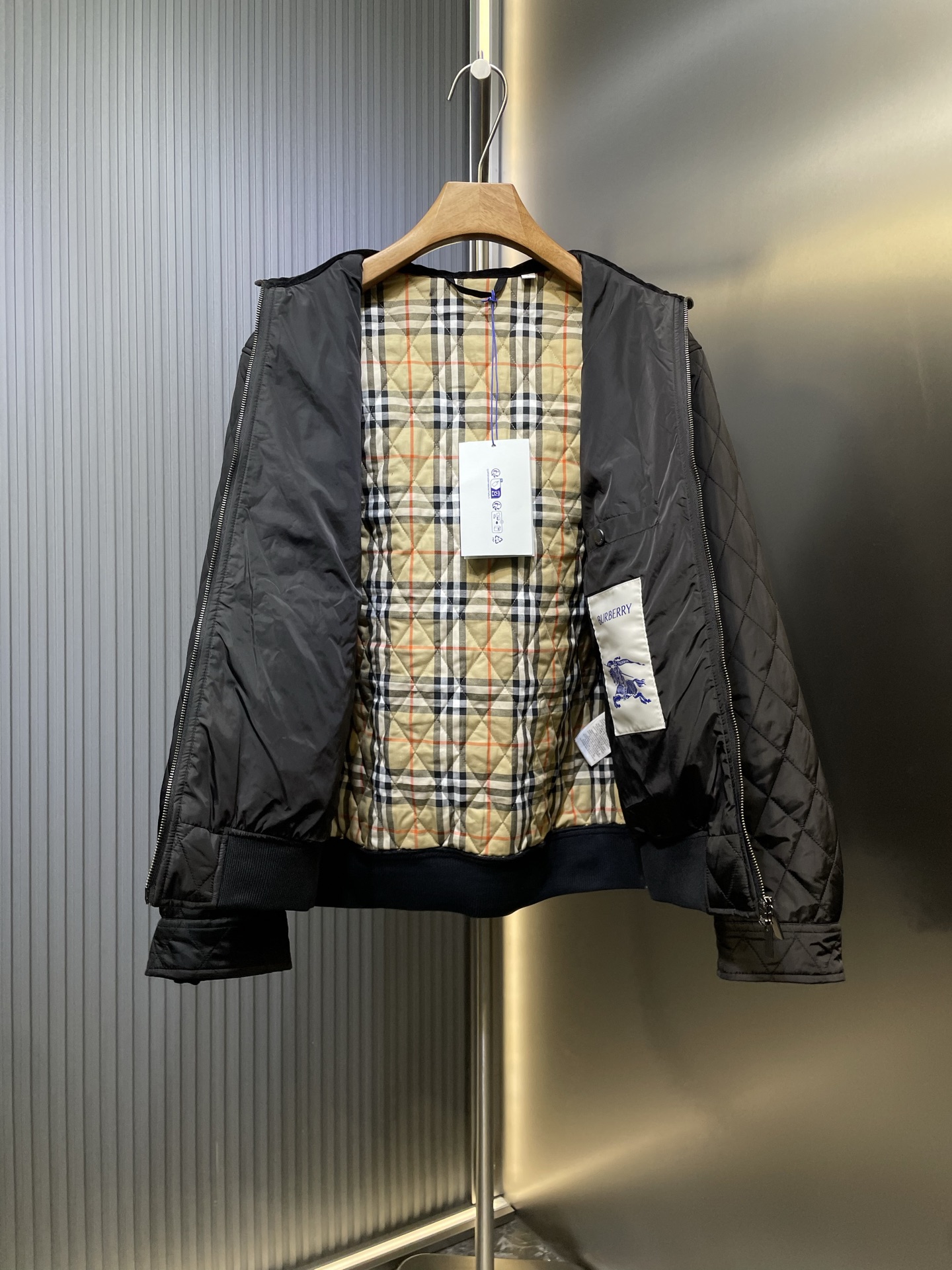 7790d03ca15744bcdda1c6dc902104c0_1759055659_0462.jpg 7790d03ca15744bcdda1c6dc902104c0_1759055659_0462_1759055921.jpg