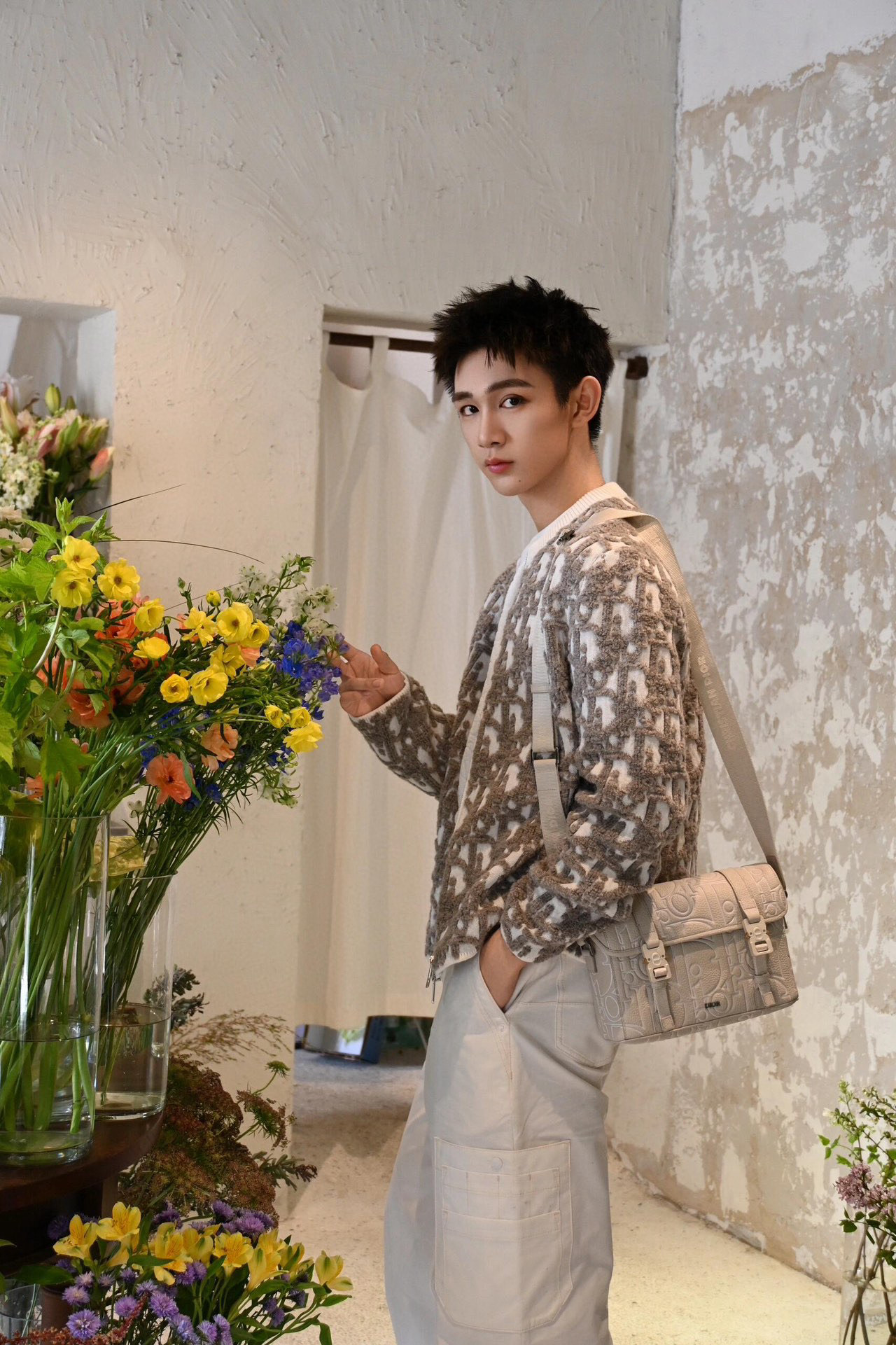 7790d03ca15744bcdda1c6dc902104c0_1759064518_9648.jpg 7790d03ca15744bcdda1c6dc902104c0_1759064518_9648_1759064640.jpg