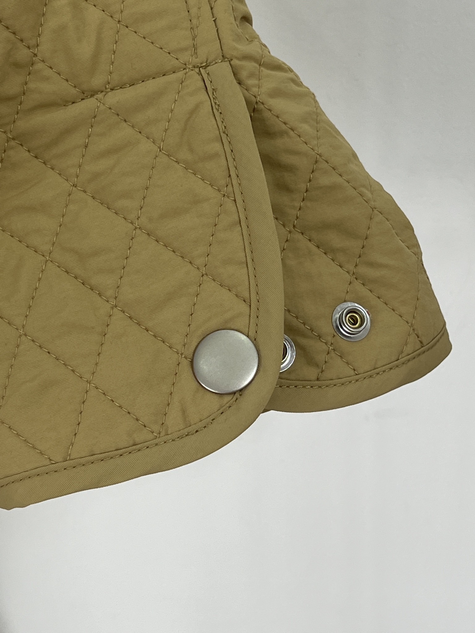 7c4ba2d0cedc5a85645f82724a47d01f_1757502560_0072.jpg 7c4ba2d0cedc5a85645f82724a47d01f_1757502560_0072_1757504845.jpg