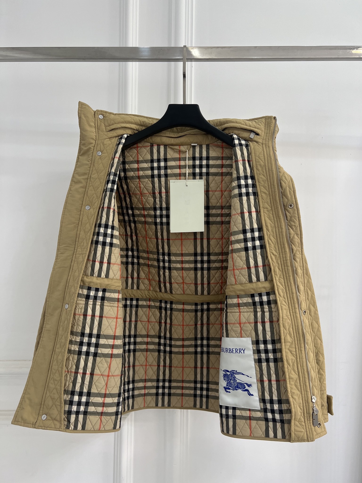 7c4ba2d0cedc5a85645f82724a47d01f_1757503539_8567.jpg 7c4ba2d0cedc5a85645f82724a47d01f_1757503539_8567_1757503639.jpg