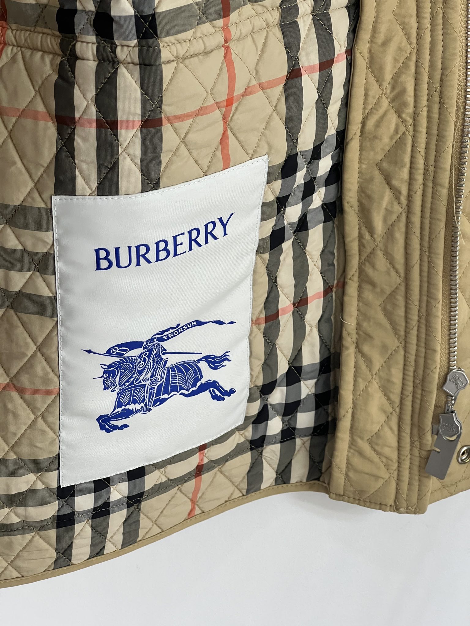 7c4ba2d0cedc5a85645f82724a47d01f_1757503546_0916.jpg 7c4ba2d0cedc5a85645f82724a47d01f_1757503546_0916_1757503639.jpg