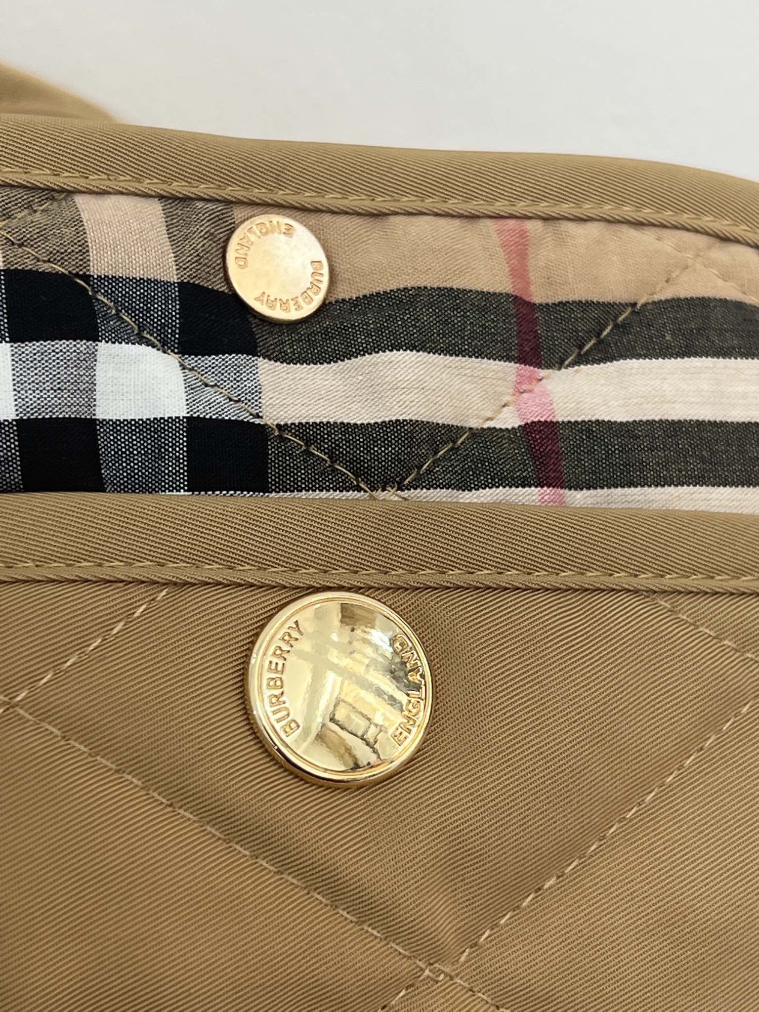 7c4ba2d0cedc5a85645f82724a47d01f_1757504961_5985.jpg 7c4ba2d0cedc5a85645f82724a47d01f_1757504961_5985_1757505012.jpg