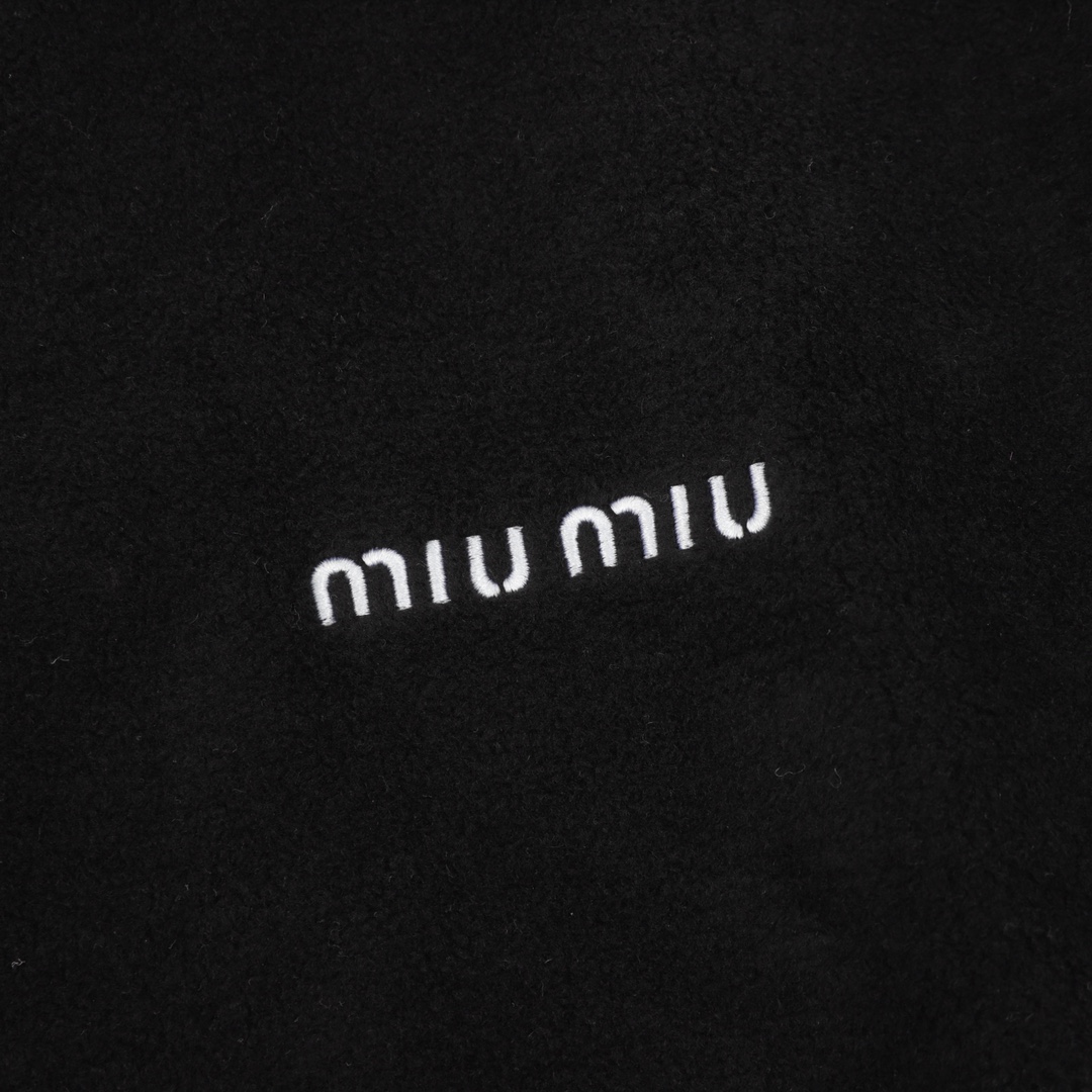 7c4ba2d0cedc5a85645f82724a47d01f_1757519568_1069.jpg 7c4ba2d0cedc5a85645f82724a47d01f_1757519568_1069_1757546830_1757547026.jpg