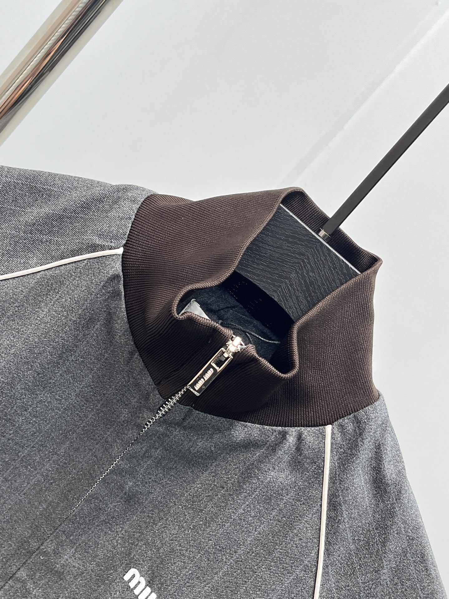 8bd20ea38d8e067cb8a3c1f8cb8eff28_1756859538_5926.jpg 8bd20ea38d8e067cb8a3c1f8cb8eff28_1756859538_5926.jpg