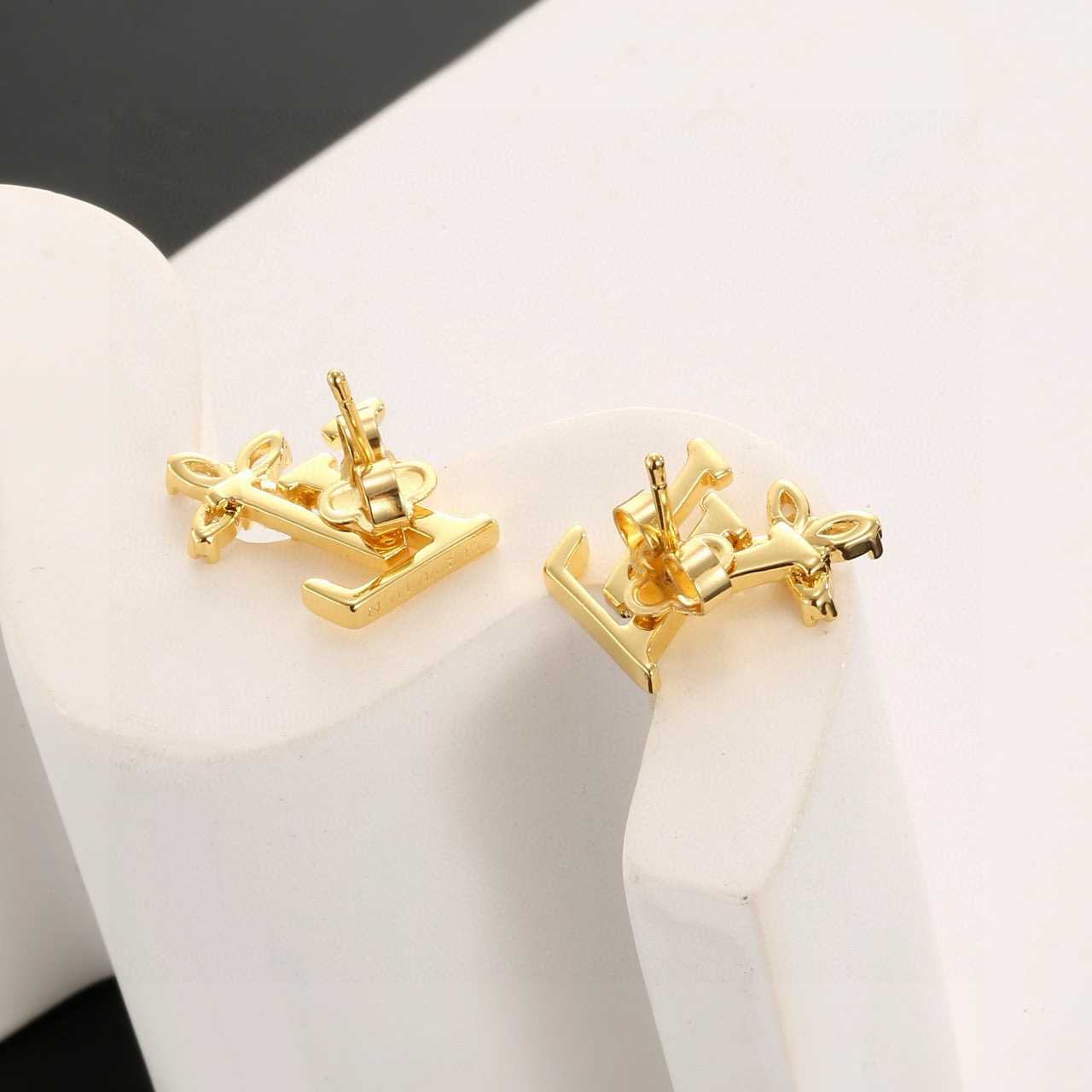 99a9cf52fdb6684be5e3c480fb65d639_1758711390_9095.jpg 99a9cf52fdb6684be5e3c480fb65d639_1758711390_9095_1758711467.jpg