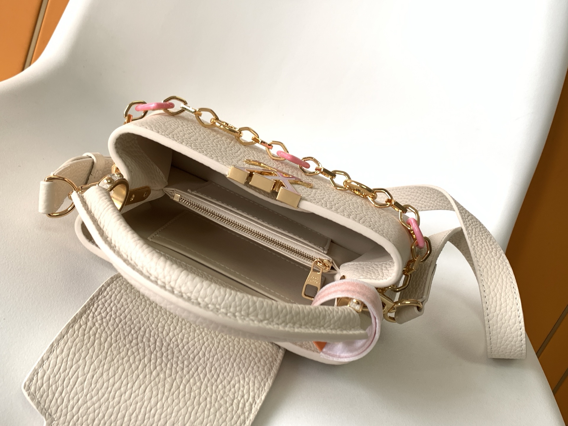 99a9cf52fdb6684be5e3c480fb65d639_1758717095_4048.jpg 99a9cf52fdb6684be5e3c480fb65d639_1758717095_4048_1758717215.jpg