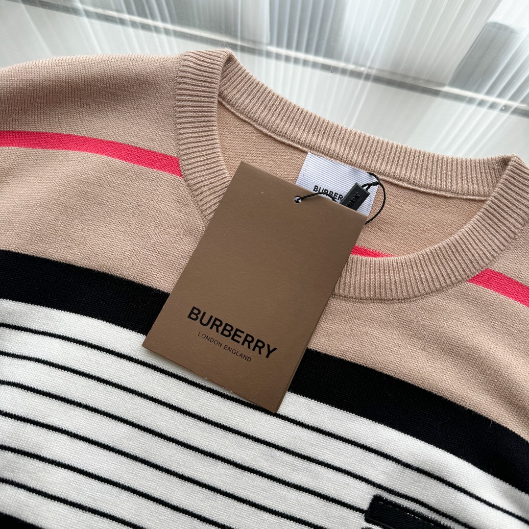 b13a725a30b63fd515d37da7936a559c_1759193139_8993.jpg b13a725a30b63fd515d37da7936a559c_1759193139_8993.jpg