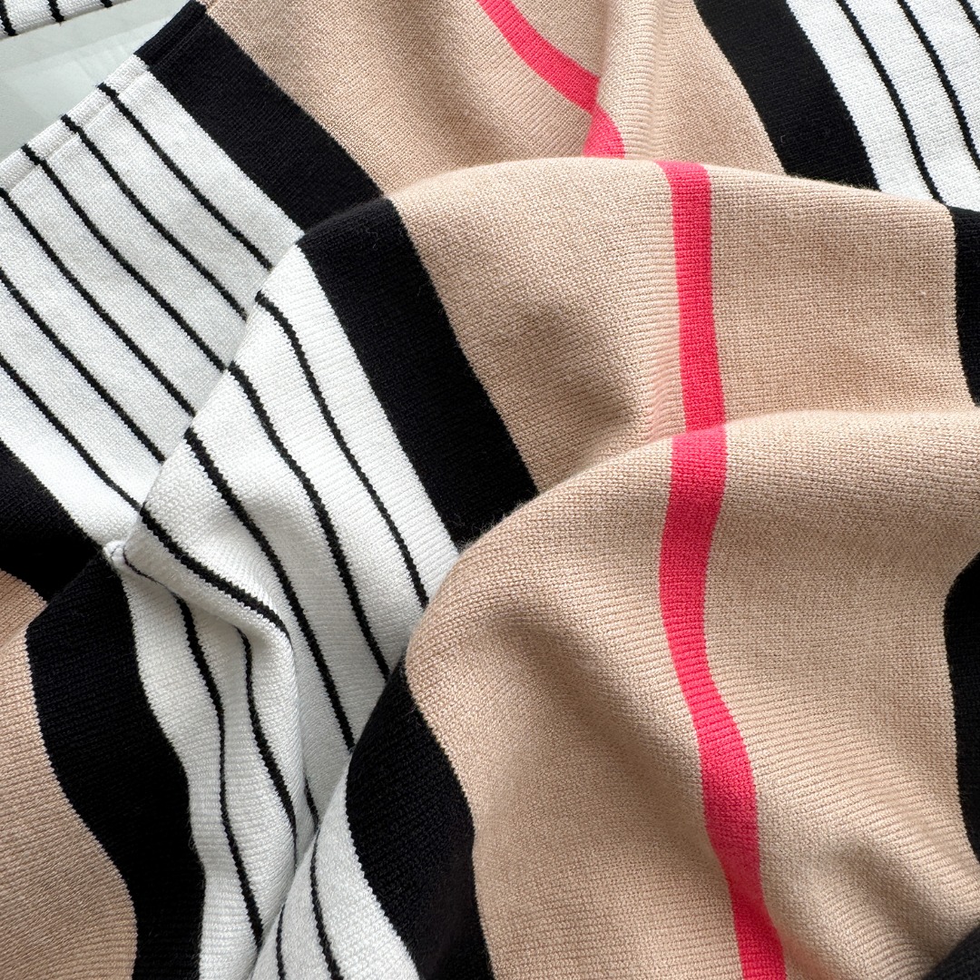 b13a725a30b63fd515d37da7936a559c_1759193140_1148.jpg b13a725a30b63fd515d37da7936a559c_1759193140_1148.jpg